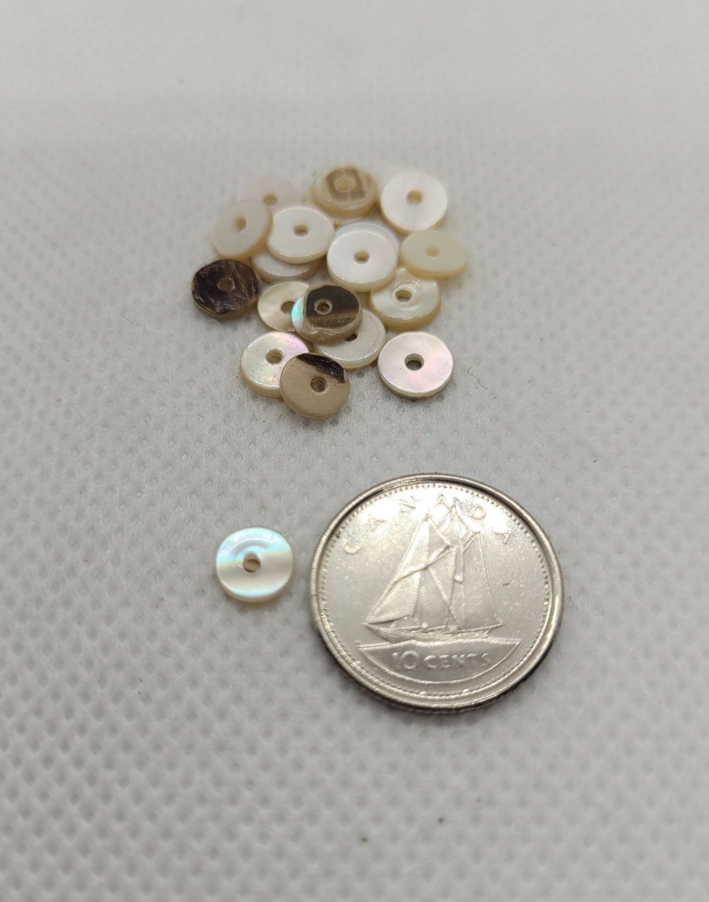 Natural Freshwater Shell Beads, Heishi Beads, Flat Round Disc, 20 pieces, Natural oyster colours from light to dark, 6x1mm, Hole 1mm