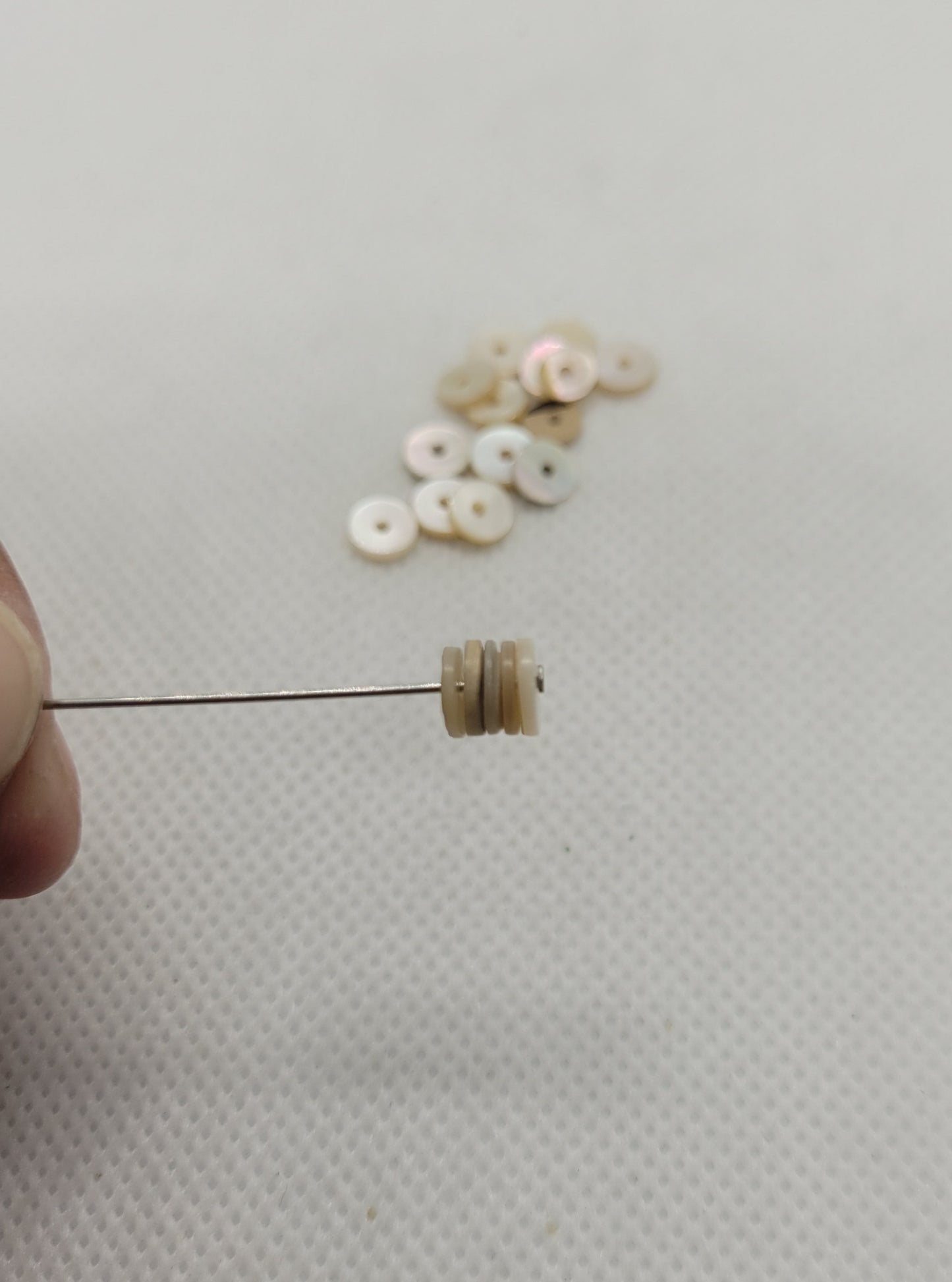 Natural Freshwater Shell Beads, Heishi Beads, Flat Round Disc, 20 pieces, Natural oyster colours from light to dark, 6x1mm, Hole 1mm