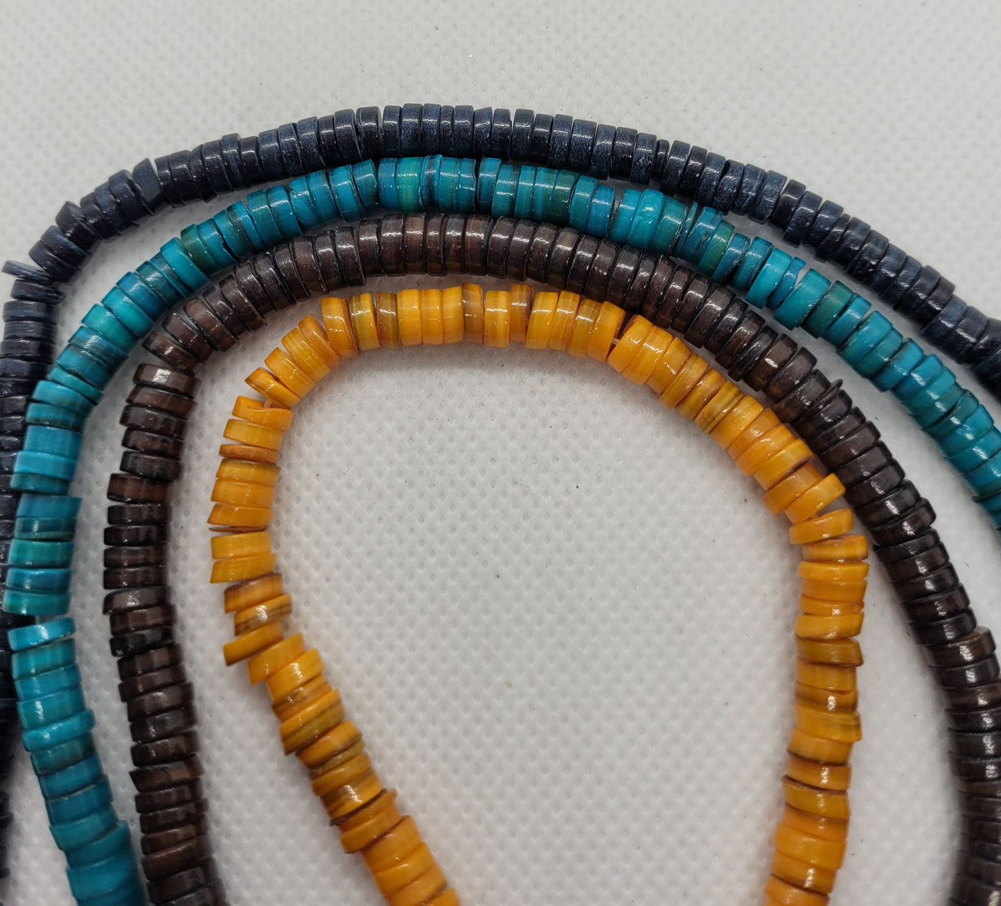 Natural Freshwater Shell Beads, 1 strand, 4 Colours, Dyed, Flat Round Disc, 6x6x1~2.5mm, Hole: 1mm, about 200pcs/strand, approx 15" strand