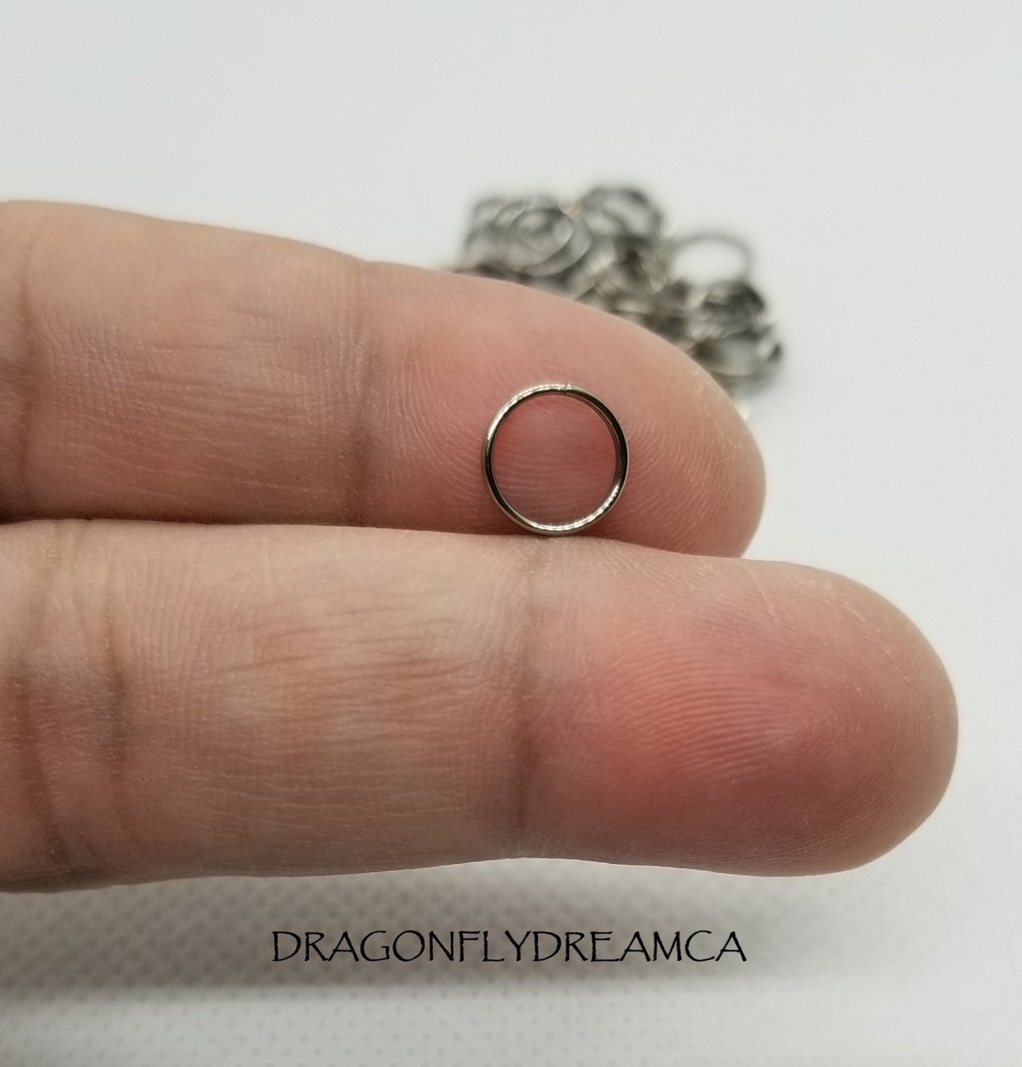 10 pieces Stainless Split Rings, Split Jump Rings, 304 Stainless Steel, 8x0.6mm, Stainless colour