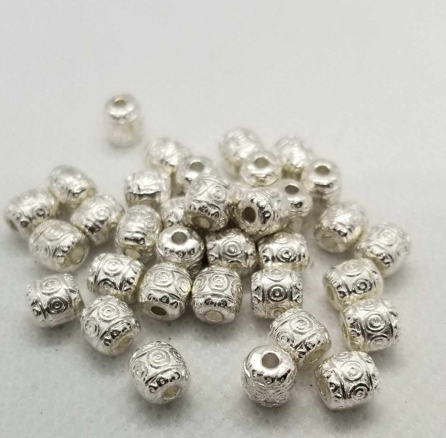 10 pieces Etched Silver Oval Spacer Beads, Tibetan Style Alloy, Barrel, Lead, Cadmium, Nickel Free, 6x6mm, hole 1.6mm