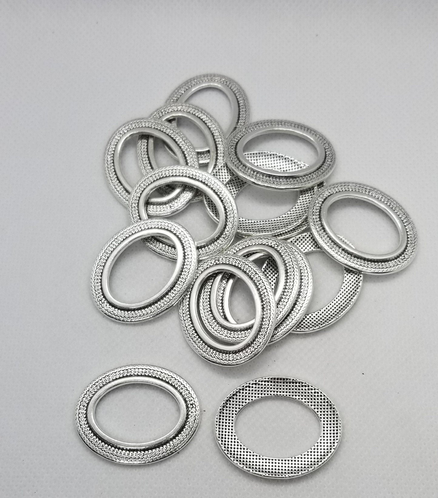 5 pieces Large Silver Oval Linking Rings, Bezel, Frame, Lead, Cadmium Free, 33x27x2.5mm, Inner Diameter 16x21mm