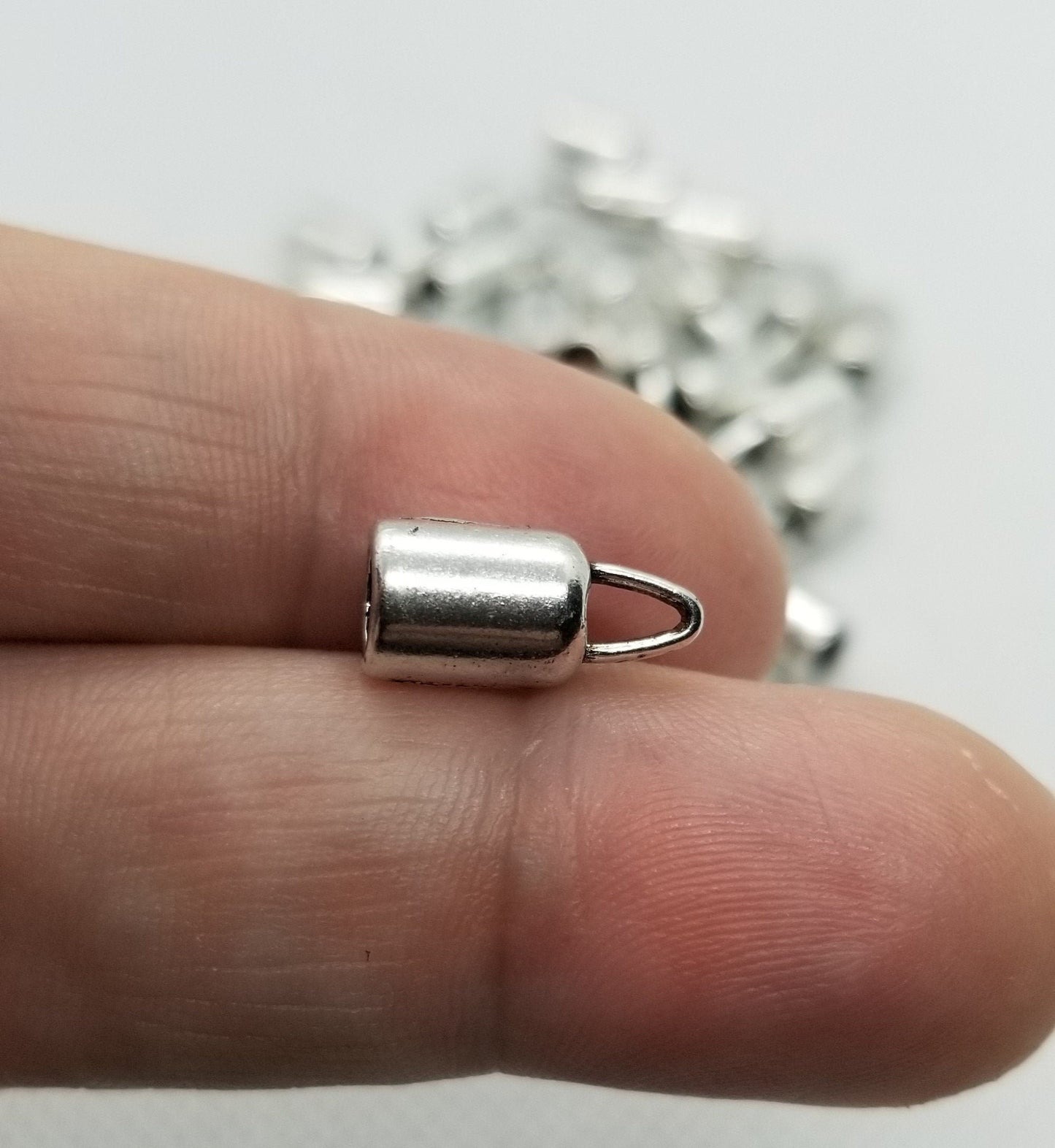 20 pieces Silver Tassel Caps, Cord Ends, End Caps, Antique Silver, Column shape, 14x6.5mm,hole 4mm; Inner diameter 4~5mm