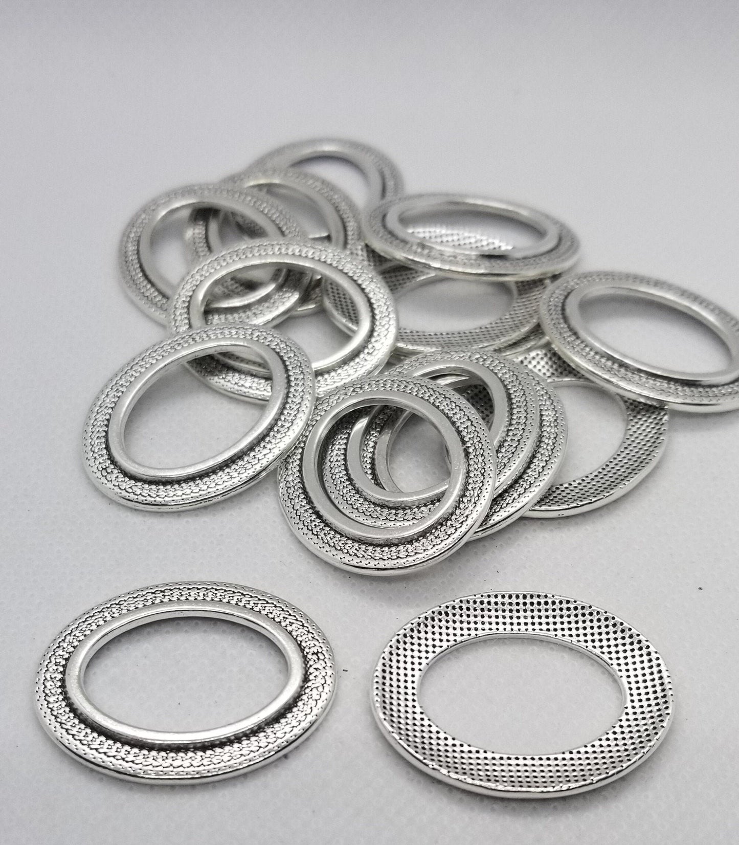 5 pieces Large Silver Oval Linking Rings, Bezel, Frame, Lead, Cadmium Free, 33x27x2.5mm, Inner Diameter 16x21mm