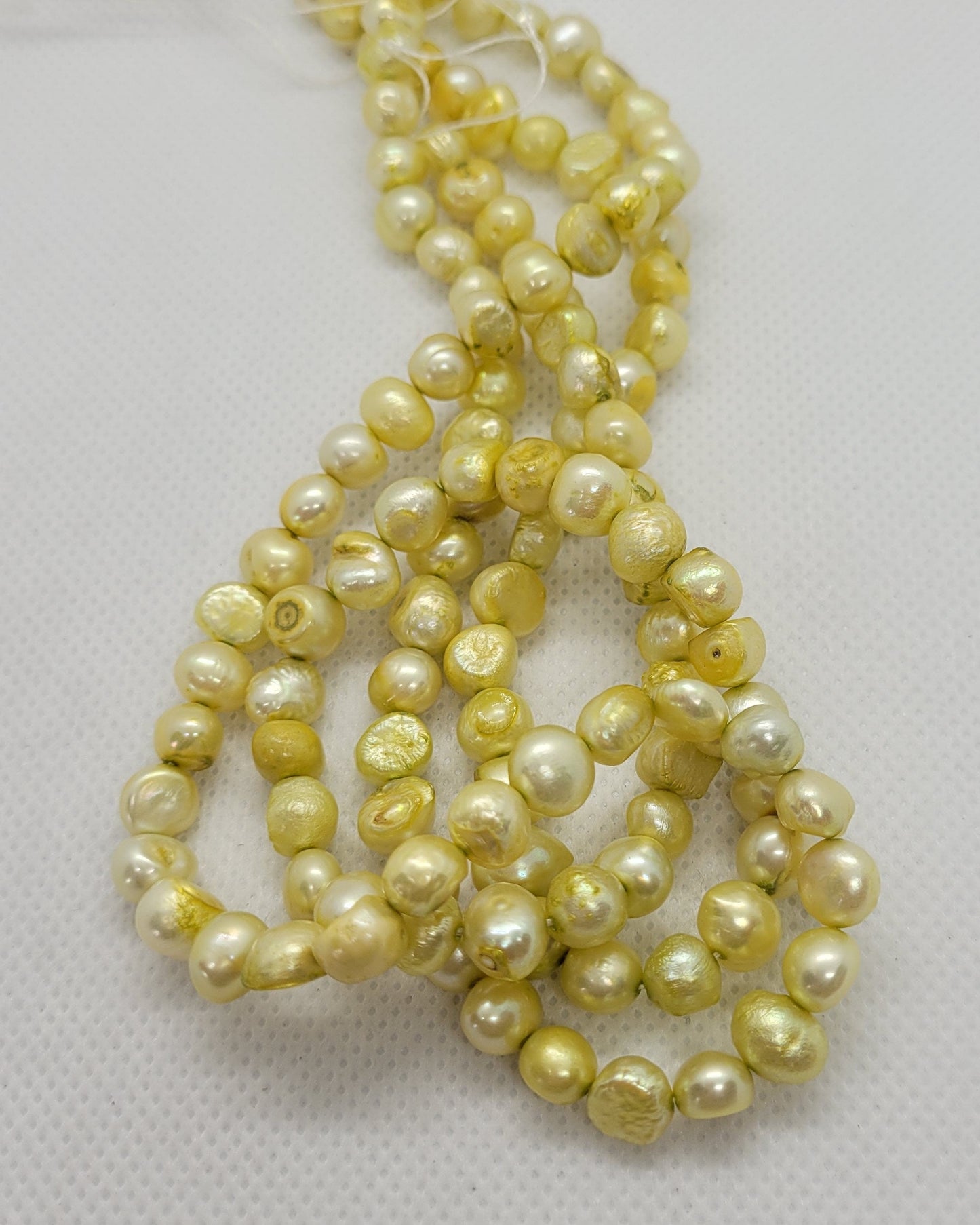 1 strand Natural Freshwater Pearls, Cultured, Light Yellow, Dyed, Potato, 7~8mm, Hole: 0.8mm, about 60pcs per strand, Full strand 16"