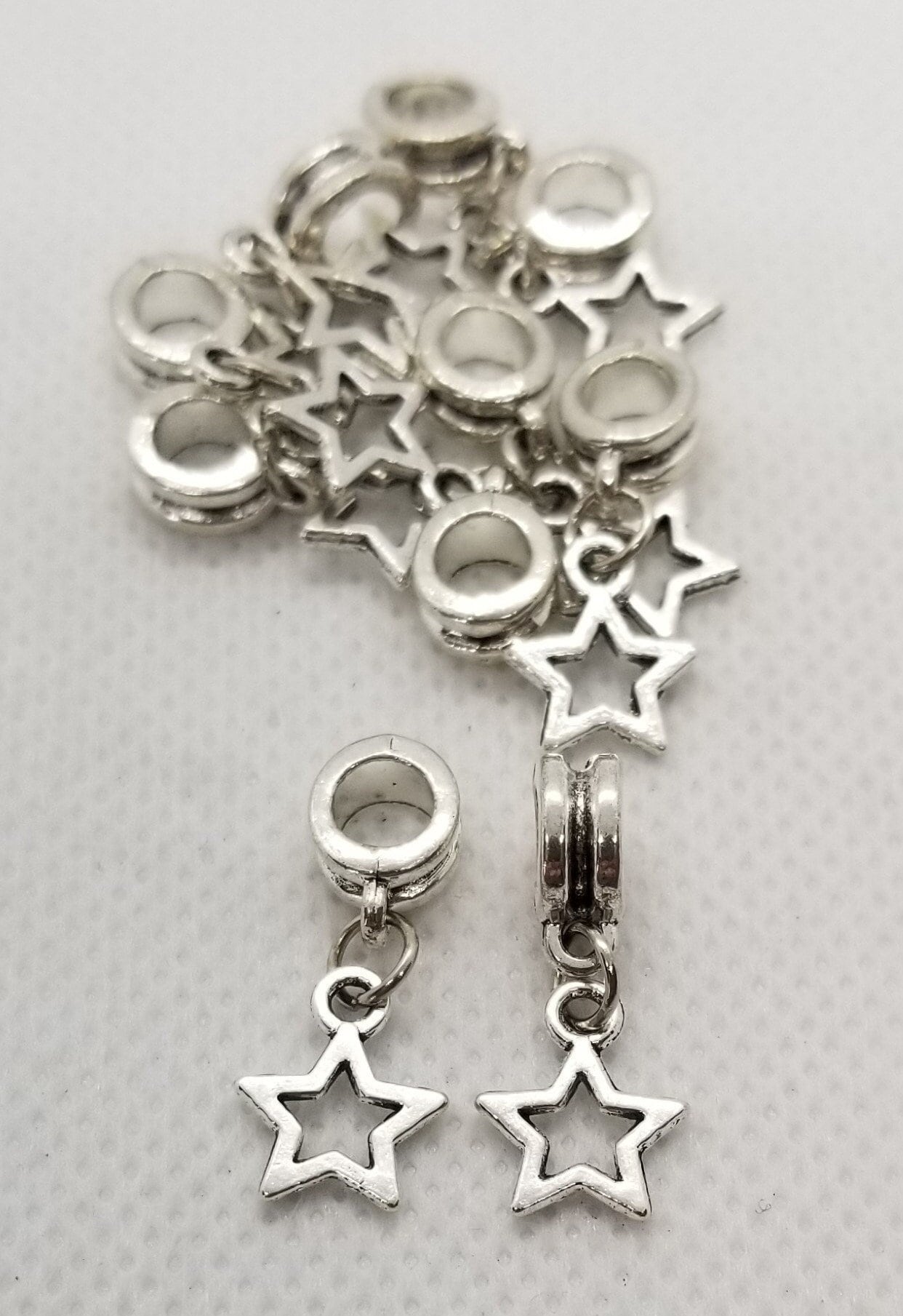 5 pieces Silver Star Charm, European Dangle Charms, Superstar Charm, Hollow Star, Antique Silver, 23mm long, Hole: 5mm