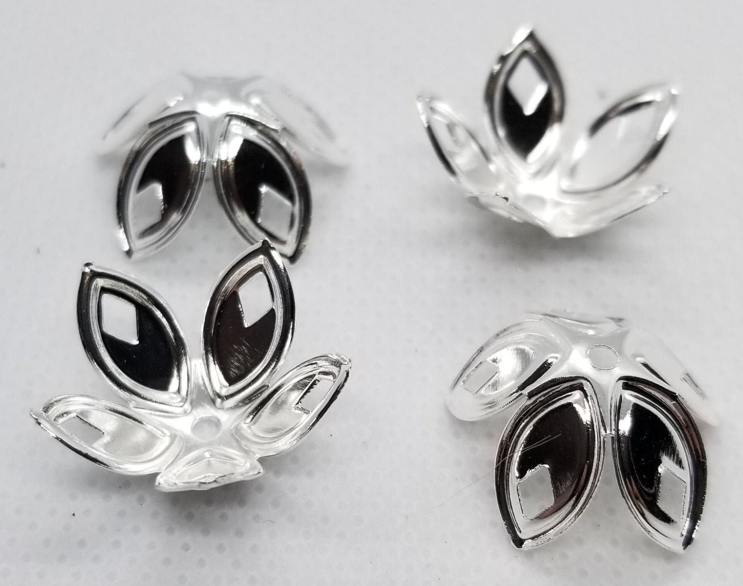 20 pieces Extra Large Silver Bead Caps, Silver Color Plated, Flower shape, 18mm x 8mm, hole 2mm, end cap, tassel cap, Very Strong