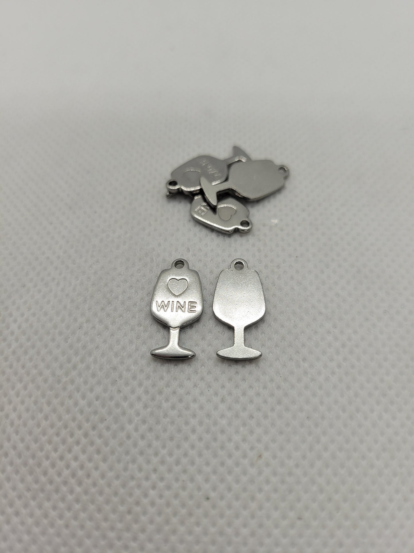 Wine Glass Charms, 5 pieces, 201 Stainless Steel Pendants, I Love Wine Charms, Silver, 18x9x1mm, Hole 1mm, optional jump rings