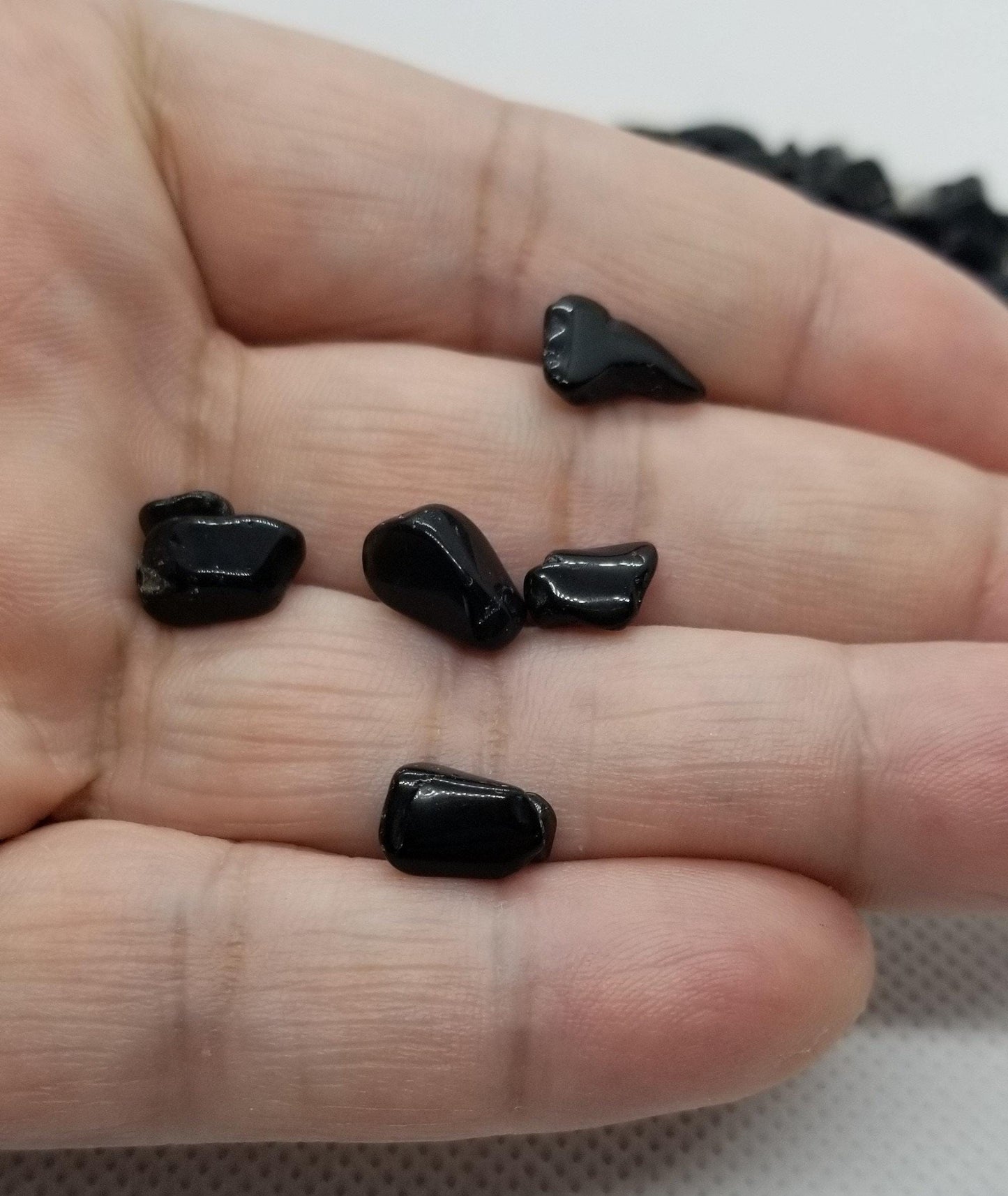 50 grams Natural Obsidian Chips, Crystal Chips, Gemstone Chips, No Hole/Undrilled, approximately 5~10.5x5~7x2~4mm, medium size chips