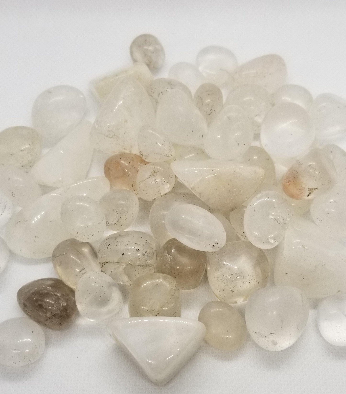 Natural Quartz Tumbled Stones, Clear Quartz with occlusions, 1 piece Quartz Crystal, Tumbled for Wire wrapping, Jewelry making, Undrilled