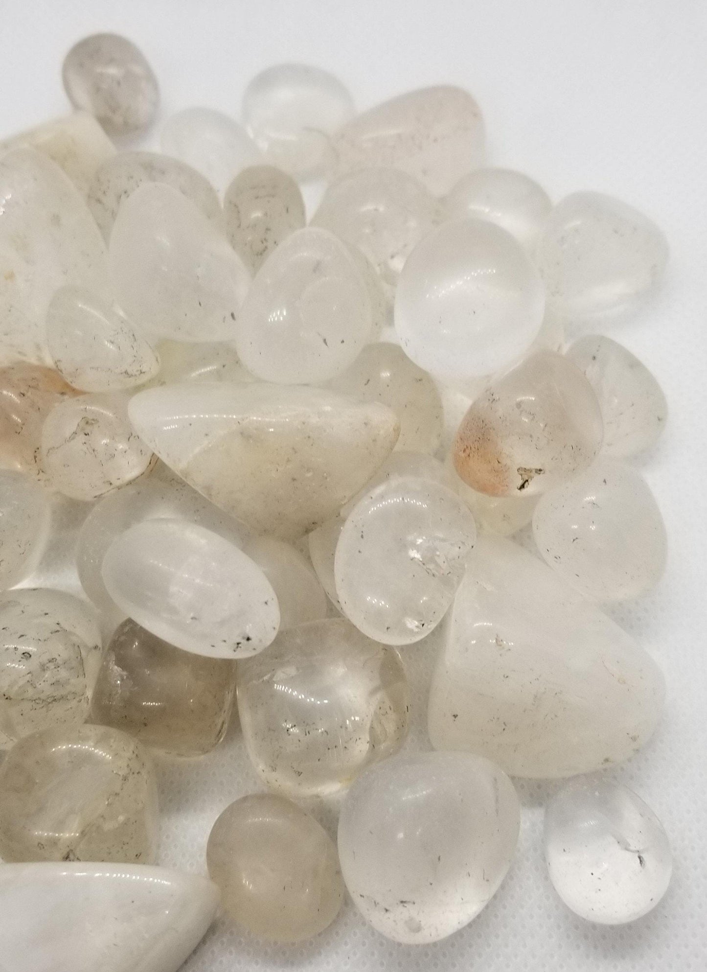 Natural Quartz Tumbled Stones, Clear Quartz with occlusions, 1 piece Quartz Crystal, Tumbled for Wire wrapping, Jewelry making, Undrilled