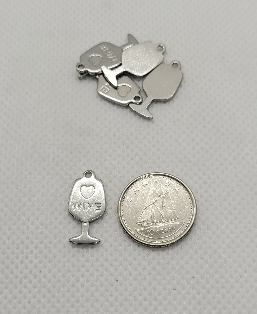 Wine Glass Charms, 5 pieces, 201 Stainless Steel Pendants, I Love Wine Charms, Silver, 18x9x1mm, Hole 1mm, optional jump rings