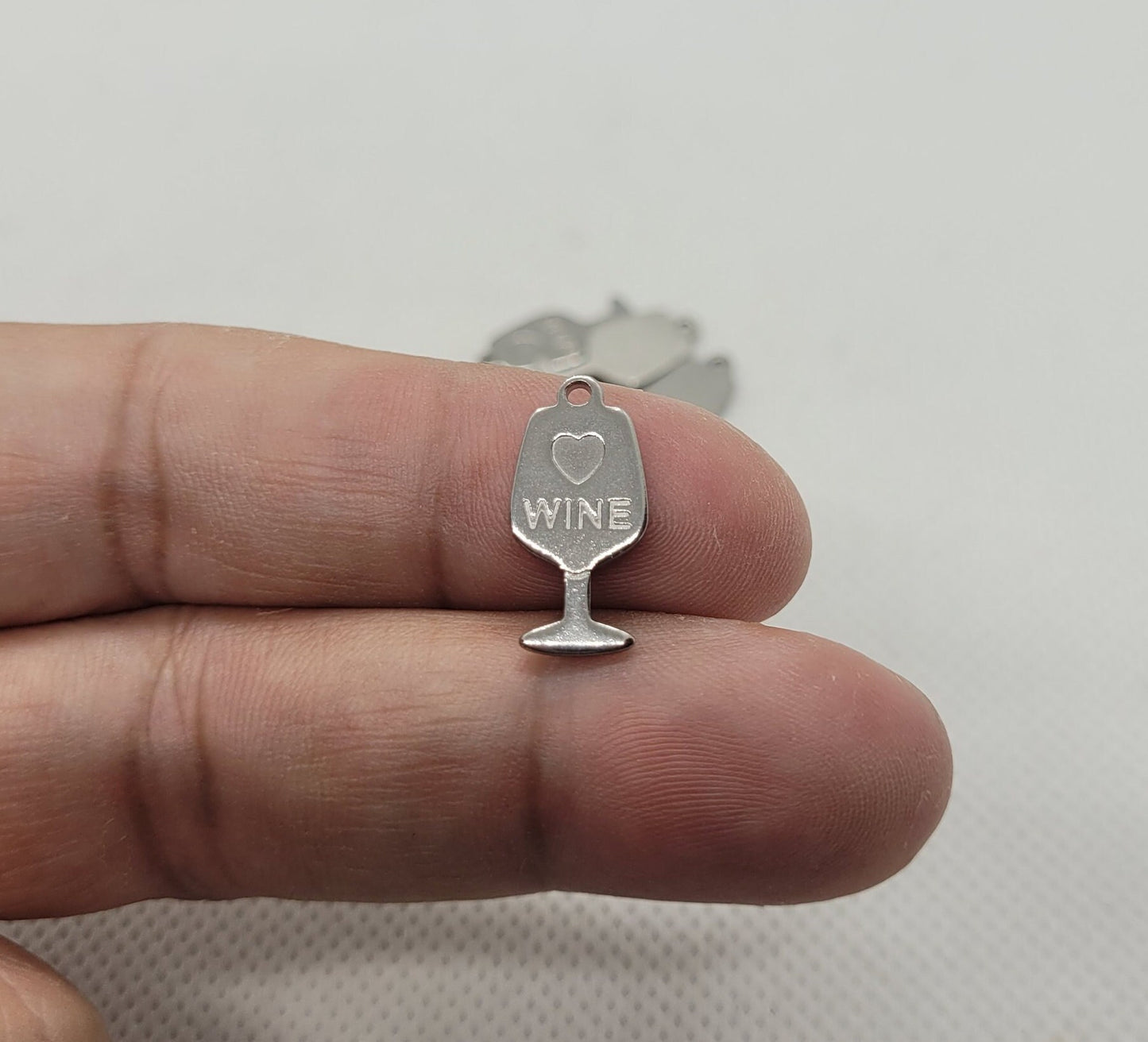 Wine Glass Charms, 5 pieces, 201 Stainless Steel Pendants, I Love Wine Charms, Silver, 18x9x1mm, Hole 1mm, optional jump rings