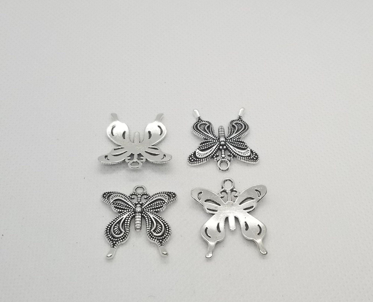 5 pieces Silver Butterfly Pendant, Tibetan Style Alloy, Nickel Free, Lead Free, Antique Silver, 26.5x24x3mm, Hole 2mm