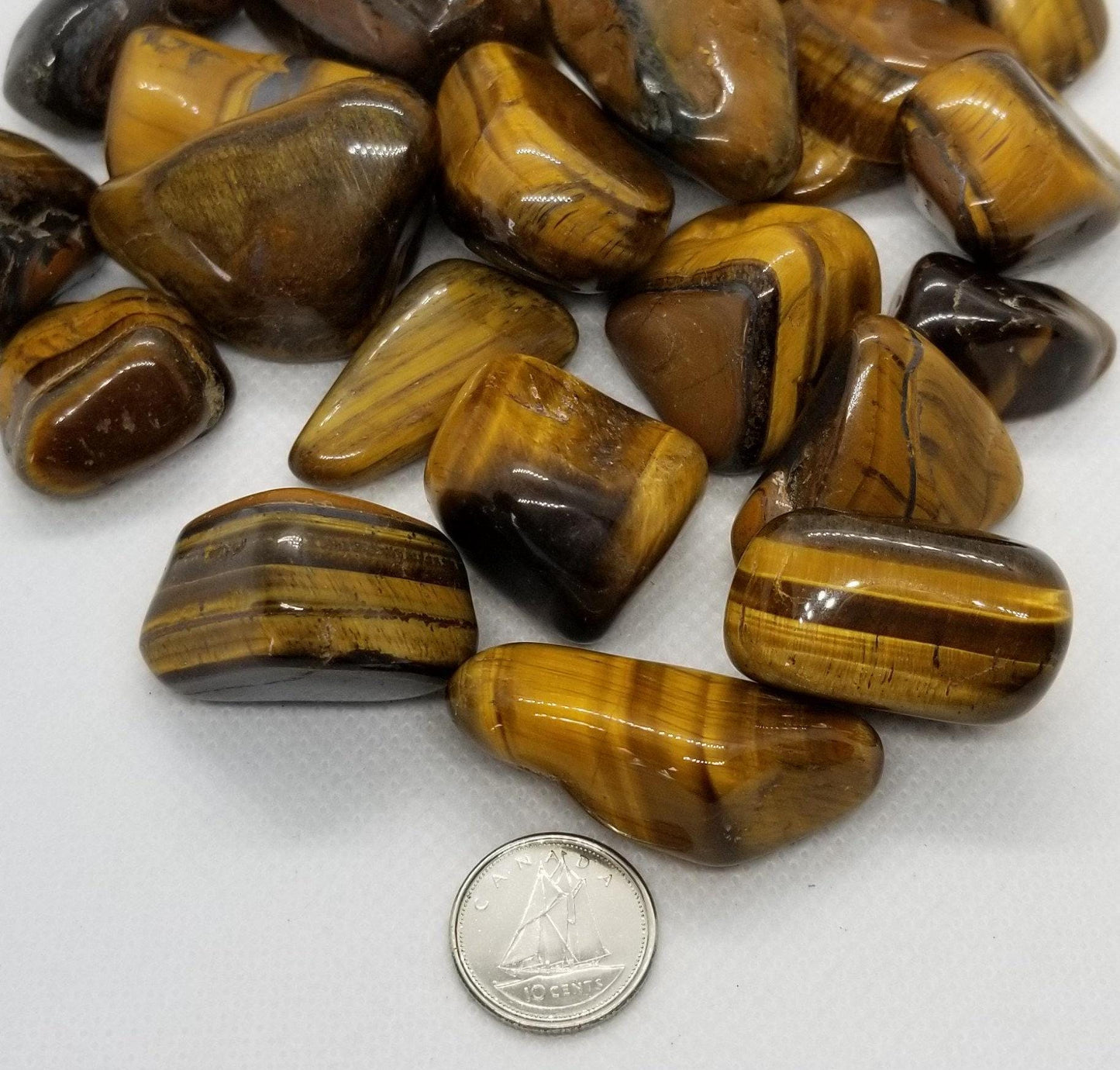 Natural Gold Tigers Eye Tumbled Stones, 1 piece, Stunning Colour Depth, Real Gemstone, Wire wrapping Pendants