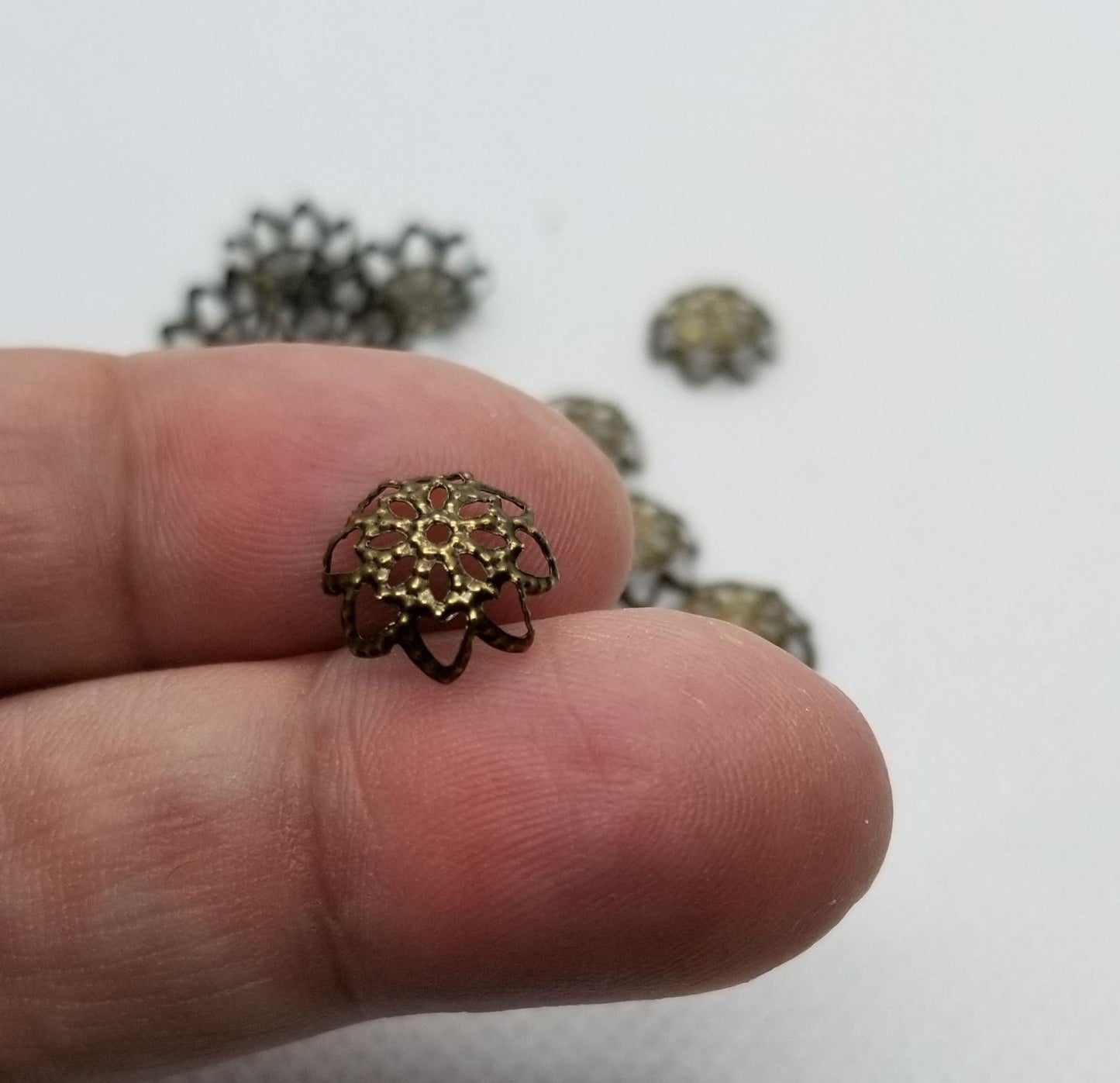20 pieces Filigree Bronze Bead Caps, Tassel Caps, End Caps, Flower, Nickel Free, Two Tone Antique Bronze, 10mm x 4mm, hole 1mm