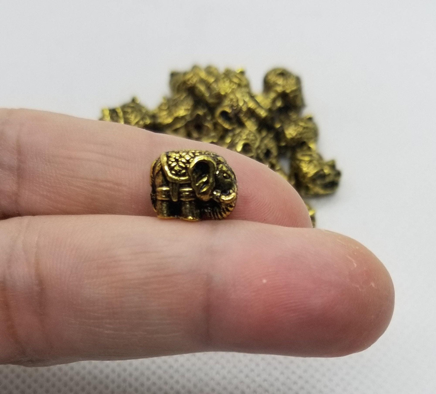 5 pcs Golden Elephant Spacers, Unique Spacer Beads, Tibetan Style Alloy, Antique Golden, 9.5x11.5x7.5mm, Hole: 2mm Top to Bottom