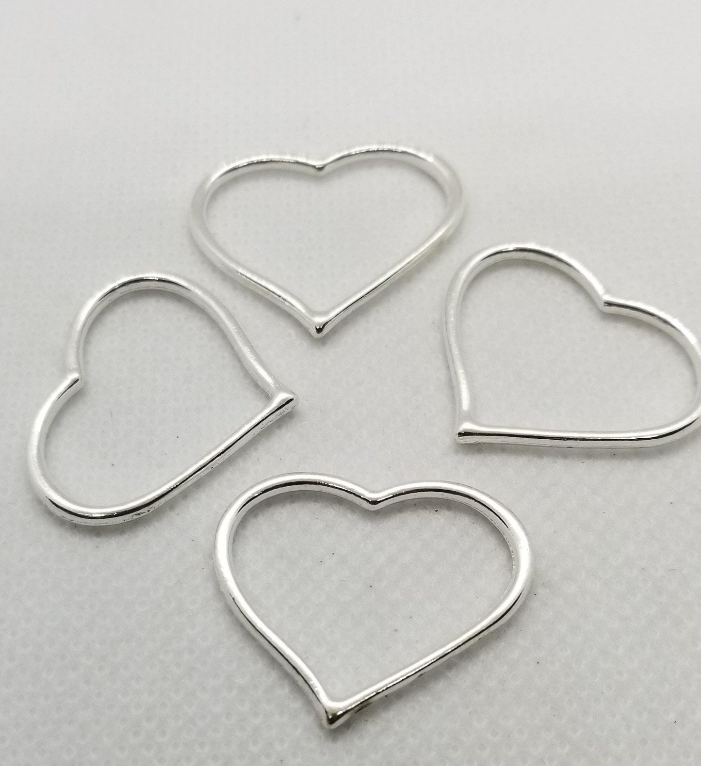 5 pieces Silver Heart Pendants, Linking hearts, Tibetan Style Alloy, Lead, Nickel, Cadmium Free, 28x23mm, 2mm thick