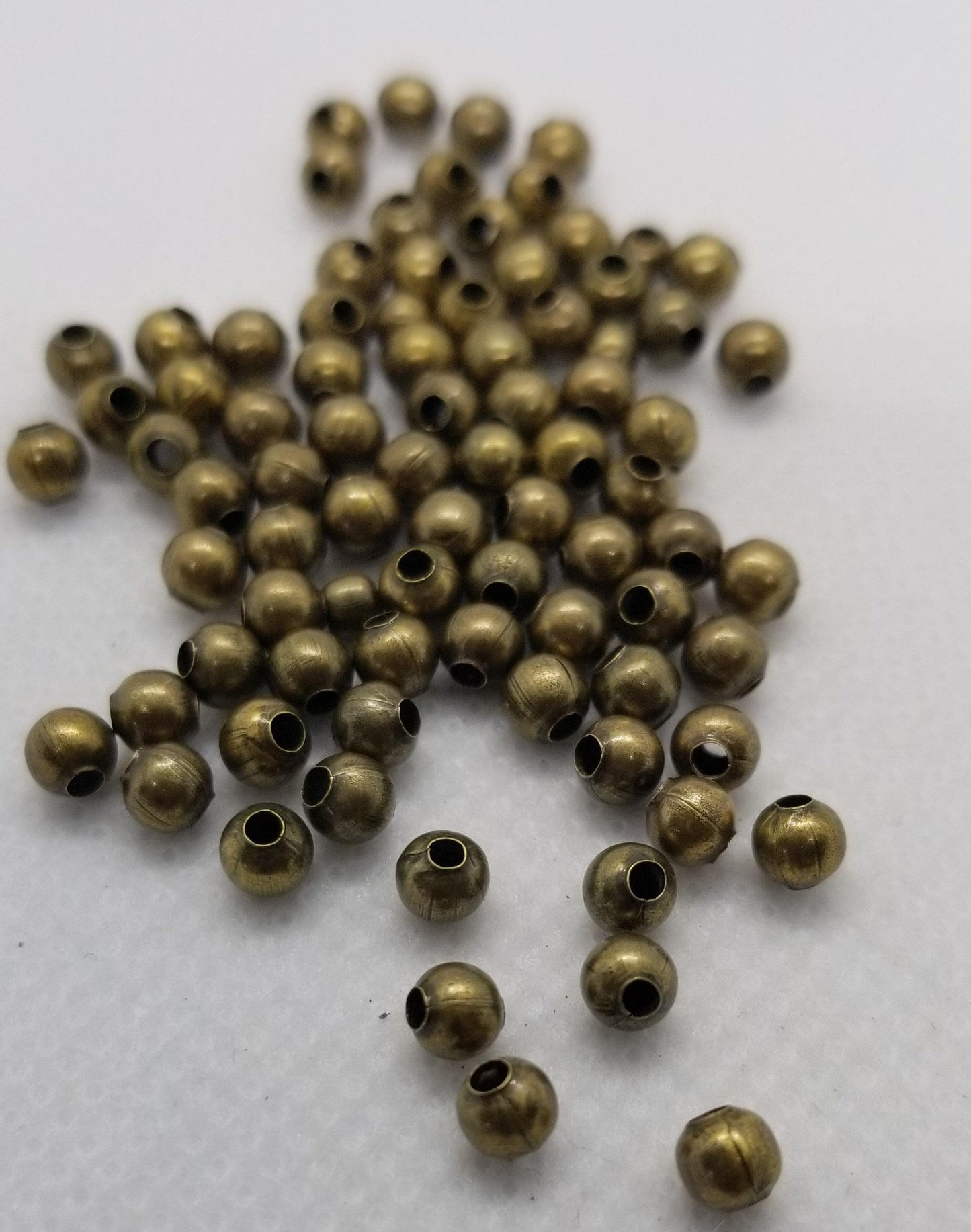 50 Bronze Spacer Beads, Round, Nickel Free, Antique Bronze Color, 4mm, hole: 1.5mm