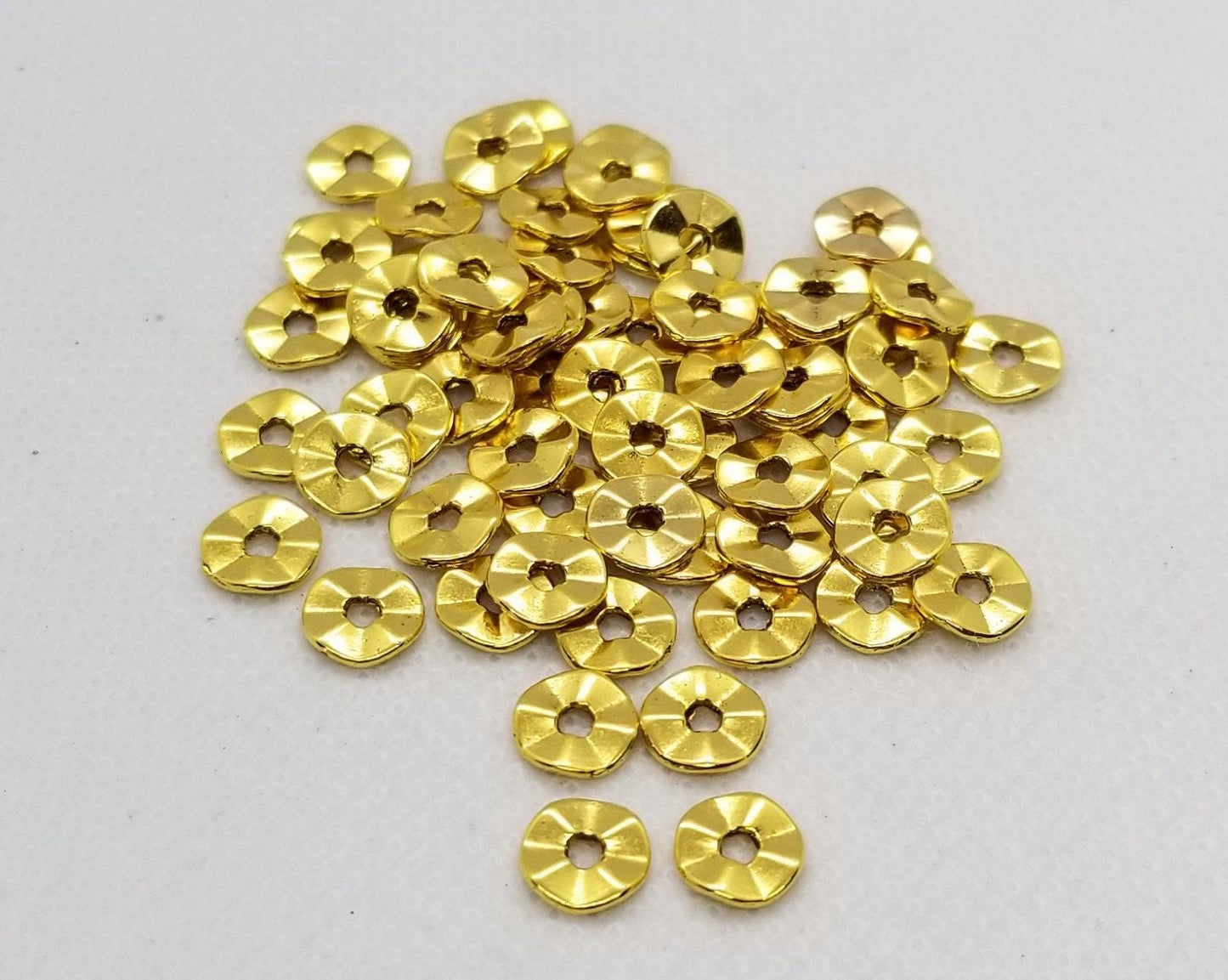 20 pieces Small Golden Wavy Spacer Discs, Tibetan Style Alloy, Cadmium, Nickel, Lead Free, 7mm diameter, 1mm thick, Hole 1mm