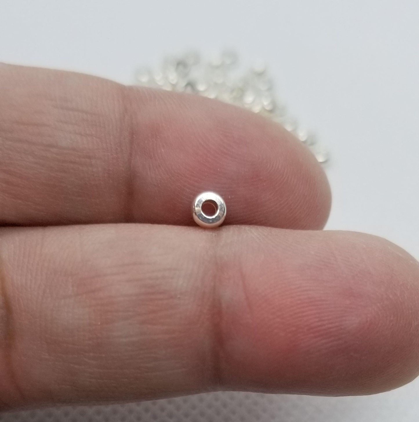 50 pieces 4mm Flat Round Spacers, Brass Alloy, Lead, Cadmium, Nickel Free, Rose Gold, Silver, Gold, 4x1.5mm, Hole 1.5mm