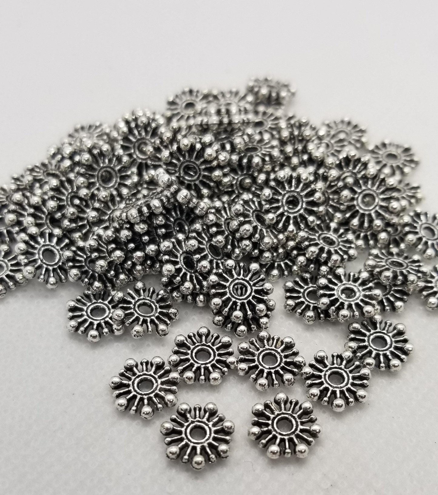 10 pieces Silver Flower Spacer Beads, Tibetan Style Alloy, Snowflake Spacer Beads, Cadmium, Lead Free, Antique Silver, 9.5x2mm, Hole 2mm