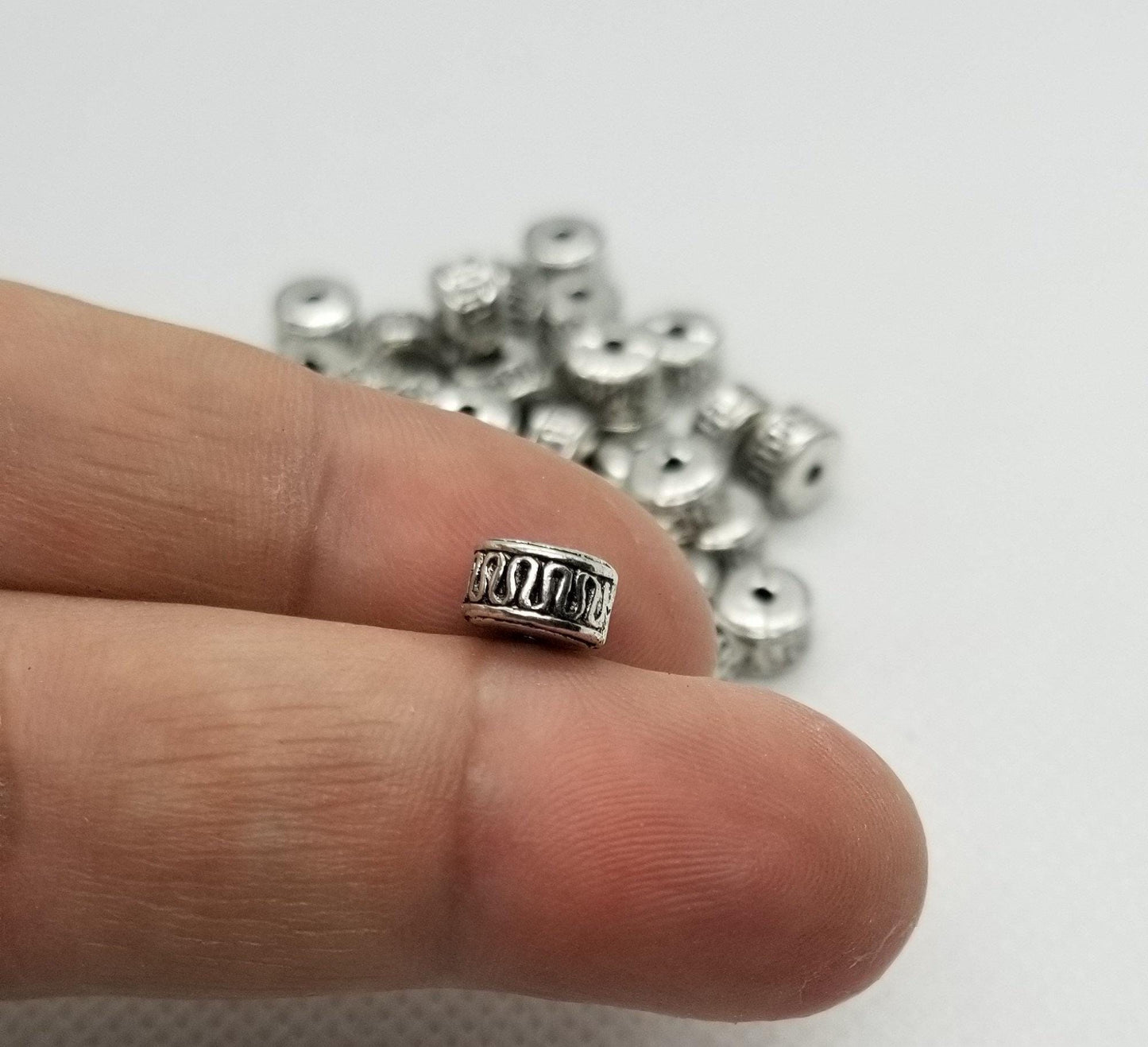 10 pieces Silver Column, Tibetan Style Alloy, Cadmium, Nickel, Lead Free, Antique Silver, 8x5mm, Hole: 1.5mm