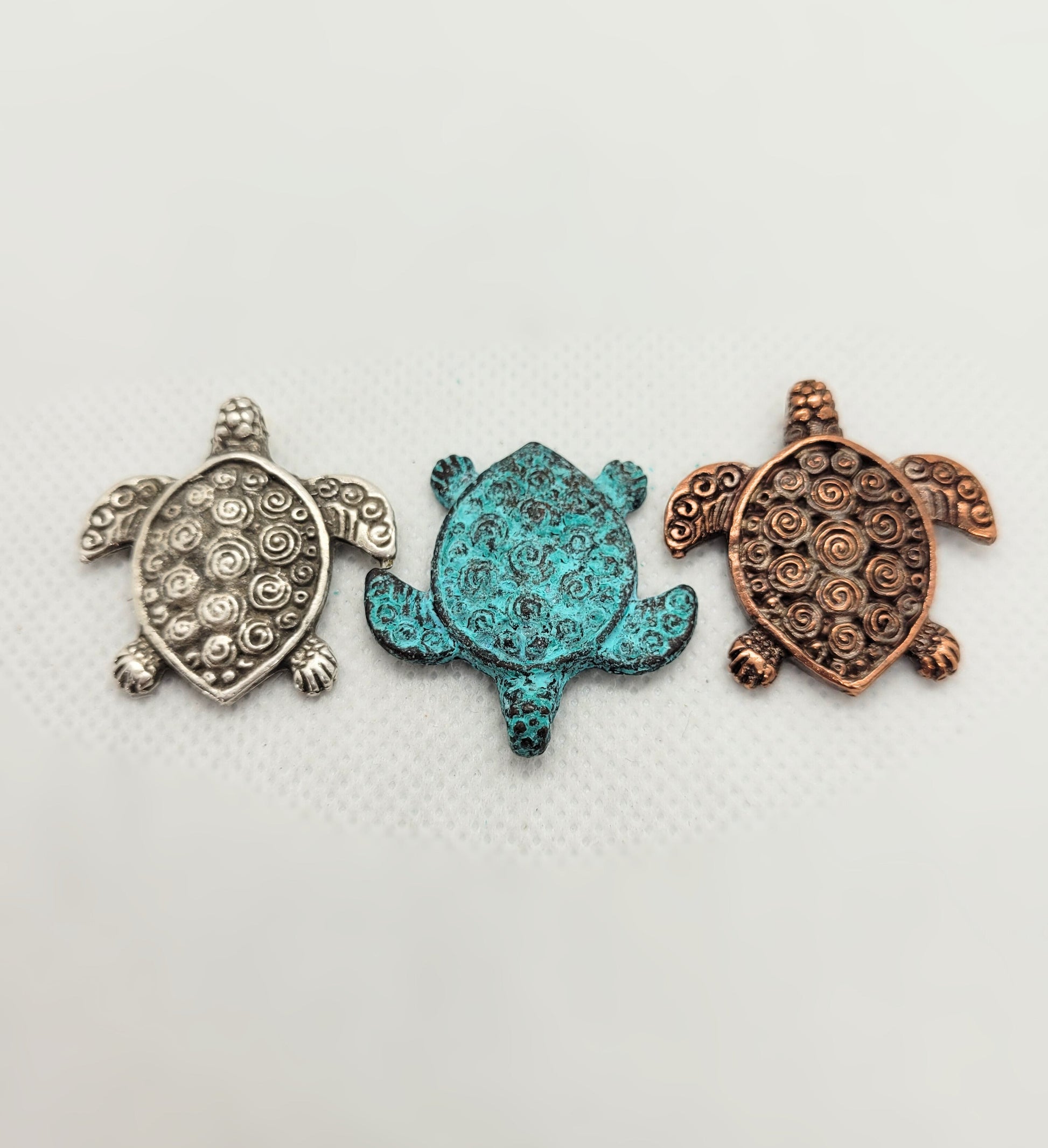 Sea Turtle Pendants by Mykonos in 3 colours, Silver, Bronze, Green Patina, Cast Pewter, Lead Free, 30x30mm, Hole 2mm, priced per piece