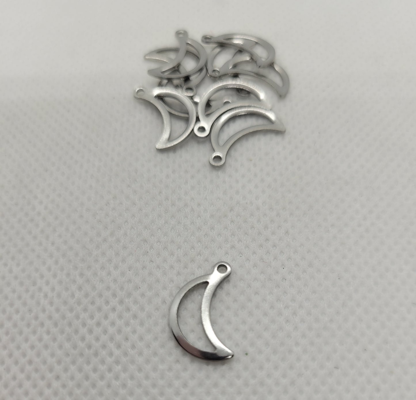 Small moon charms, 304 Stainless Steel, 10 pcs, Open Pendants, Moon, Stainless Steel Color, 15x9x0.8mm, Hole: 1.2mm