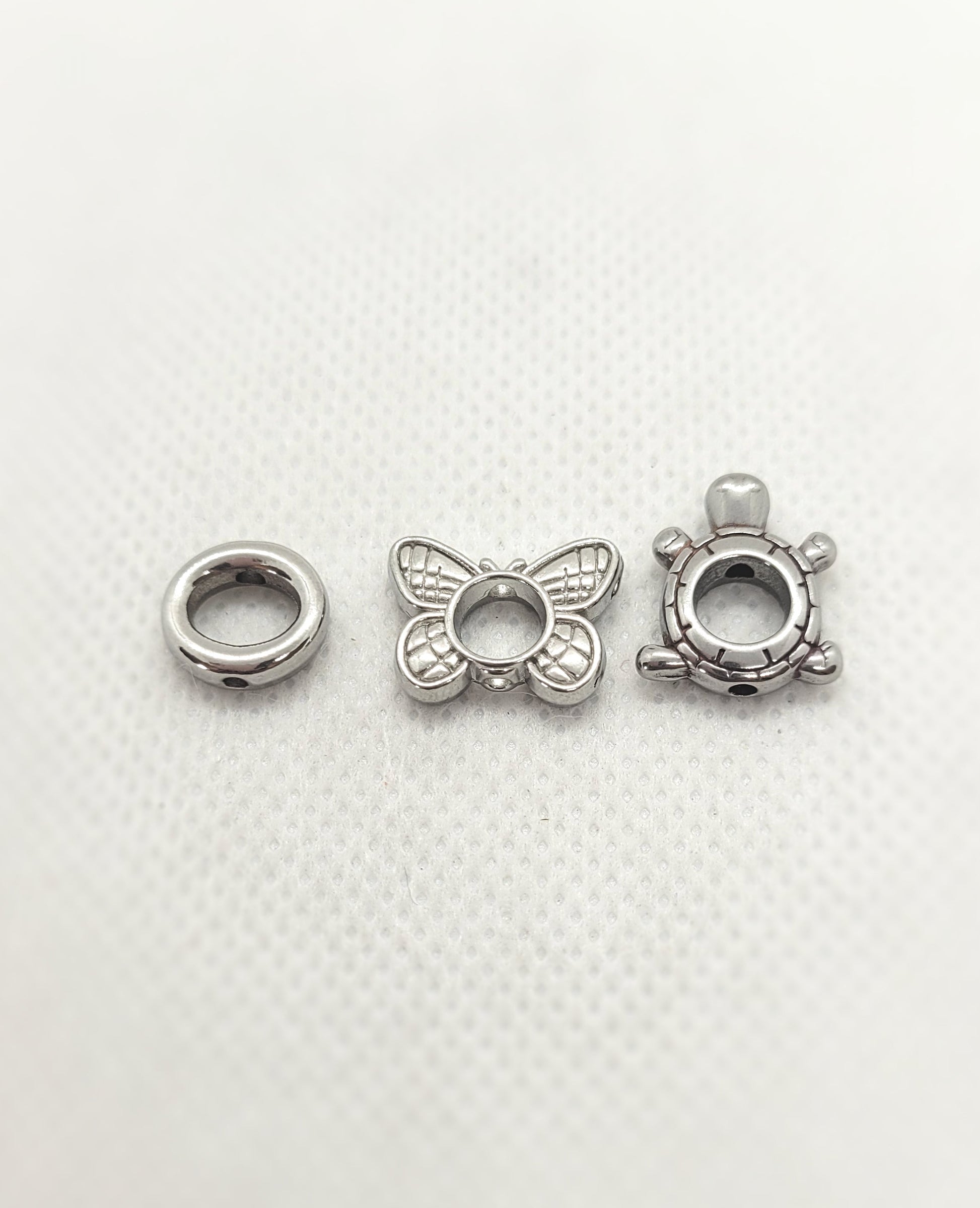Unique Silver Bead Frames featuring Turtle Butterfly or Oval, 5 pieces, 304 Stainless Steel, Sizes listed in description