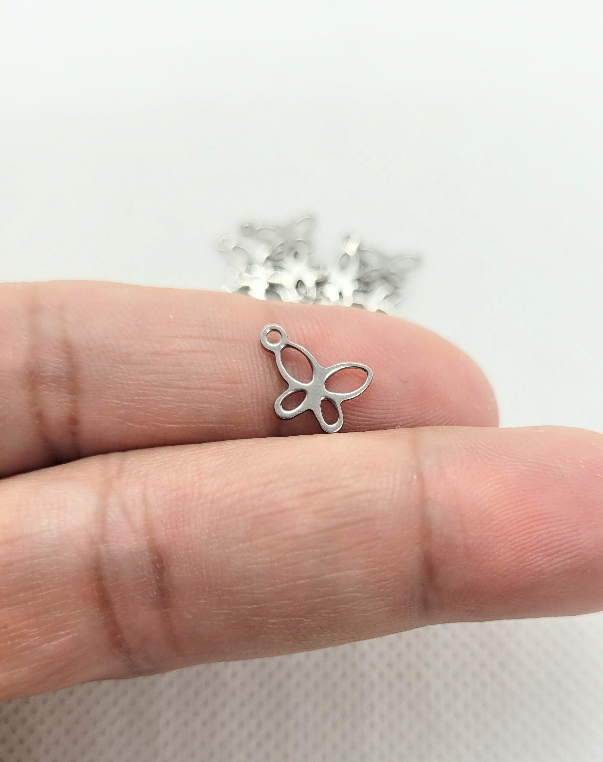 Silver Butterfly Charm 304 Stainless Steel, 10 pieces, Insect Charms, Butterfly Pendants, 11x9x1mm, Hole 1mm