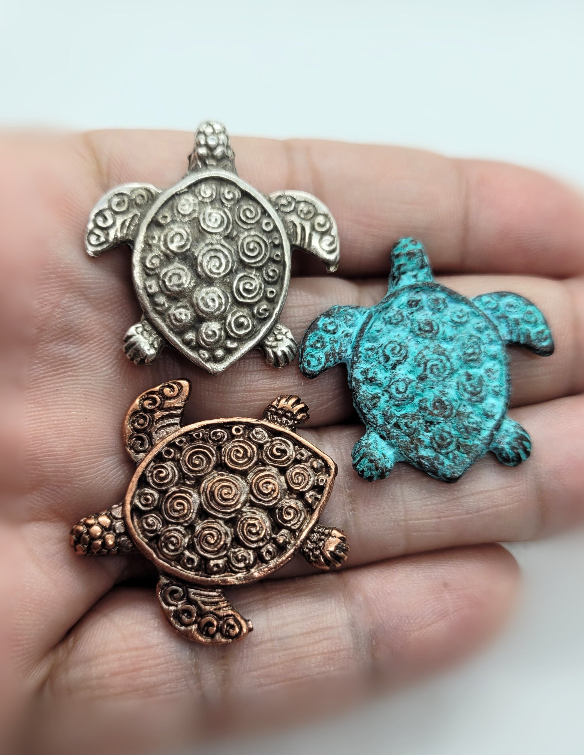 Sea Turtle Pendants by Mykonos in 3 colours, Silver, Bronze, Green Patina, Cast Pewter, Lead Free, 30x30mm, Hole 2mm, priced per piece