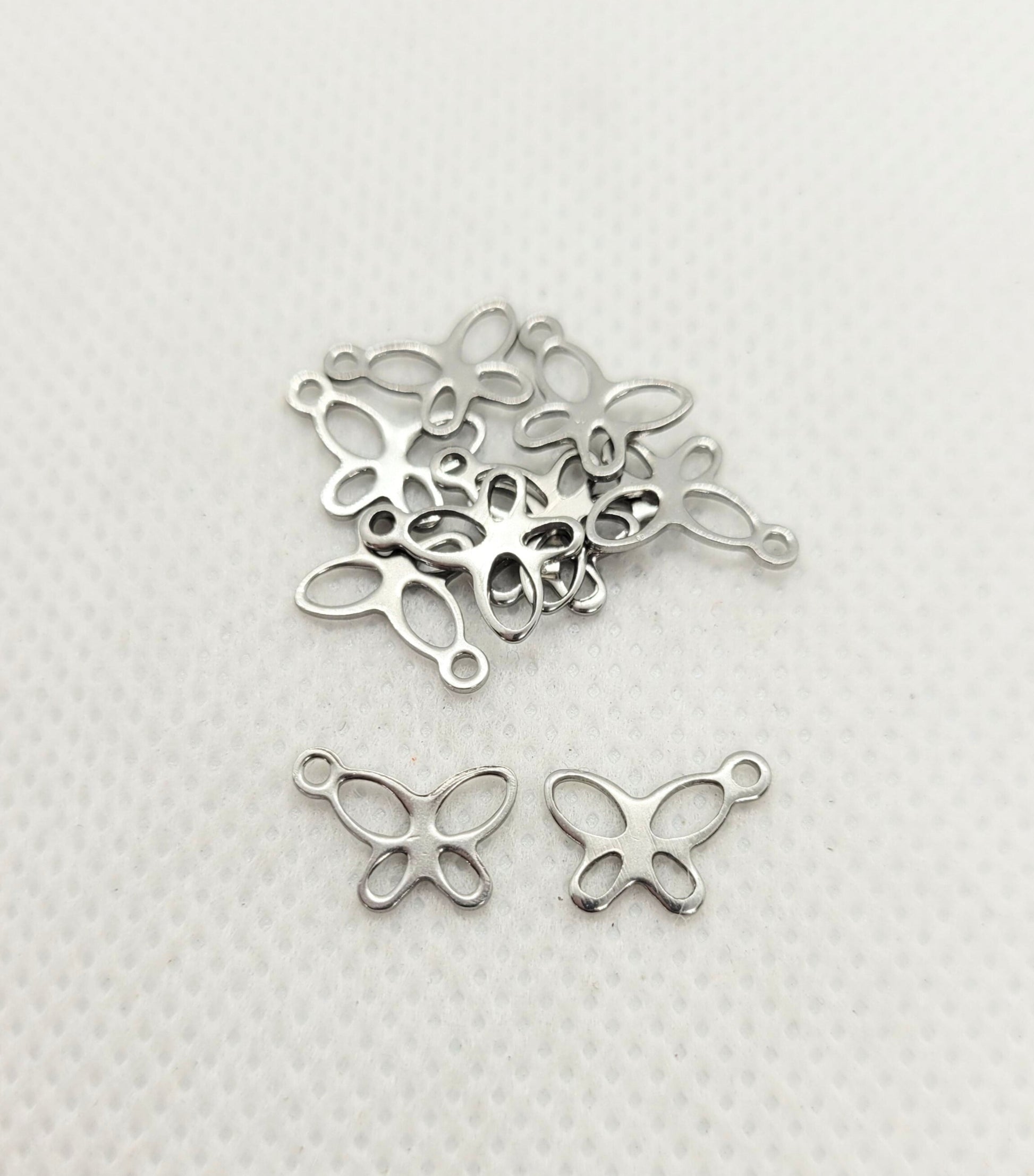 Silver Butterfly Charm 304 Stainless Steel, 10 pieces, Insect Charms, Butterfly Pendants, 11x9x1mm, Hole 1mm