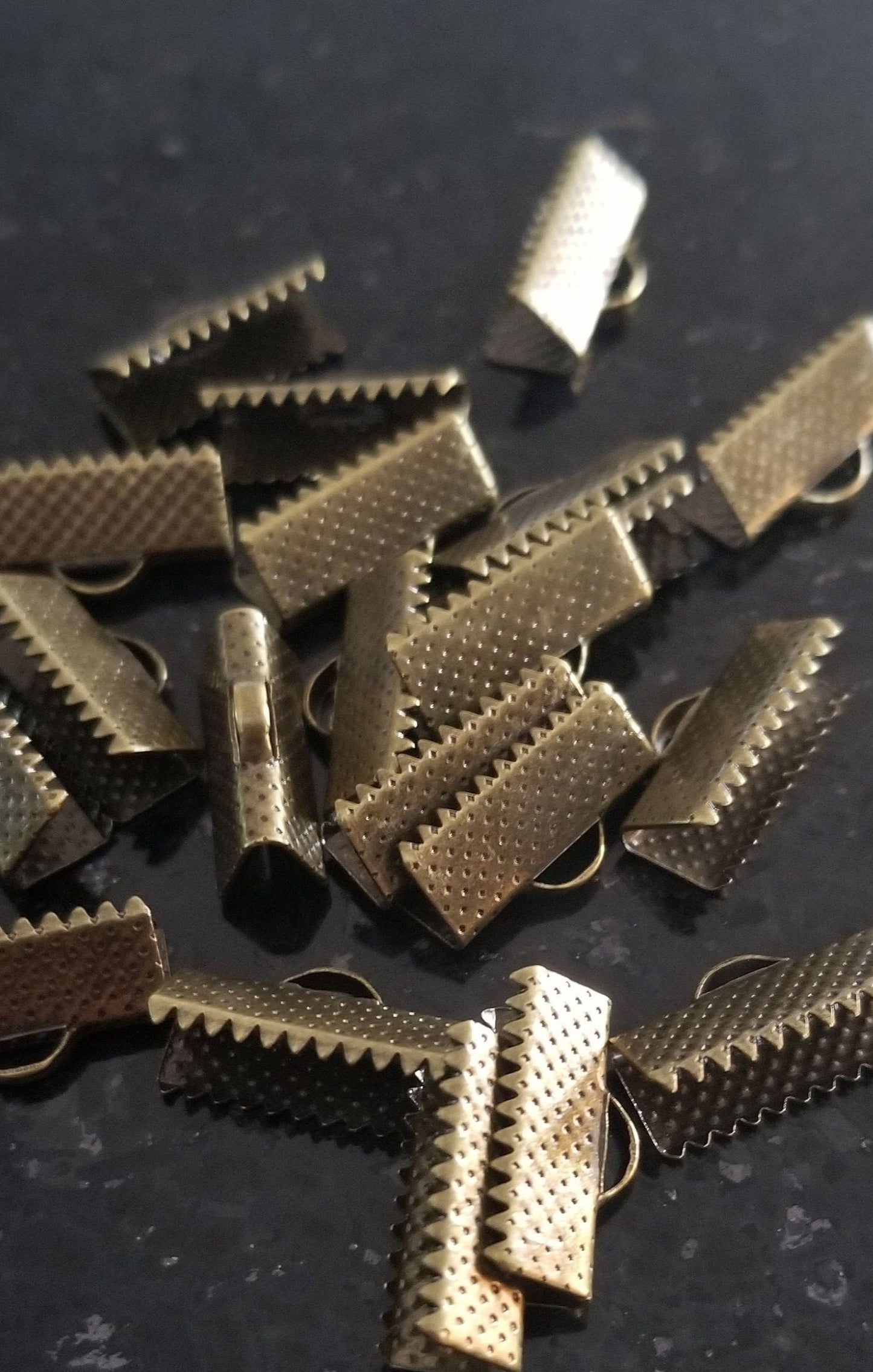 10 pieces Folding Ribbon Crimp Ends, Antique Bronze Color, about 16mm wide, 8mm long, 5mm thick, hole: 1-2 mm
