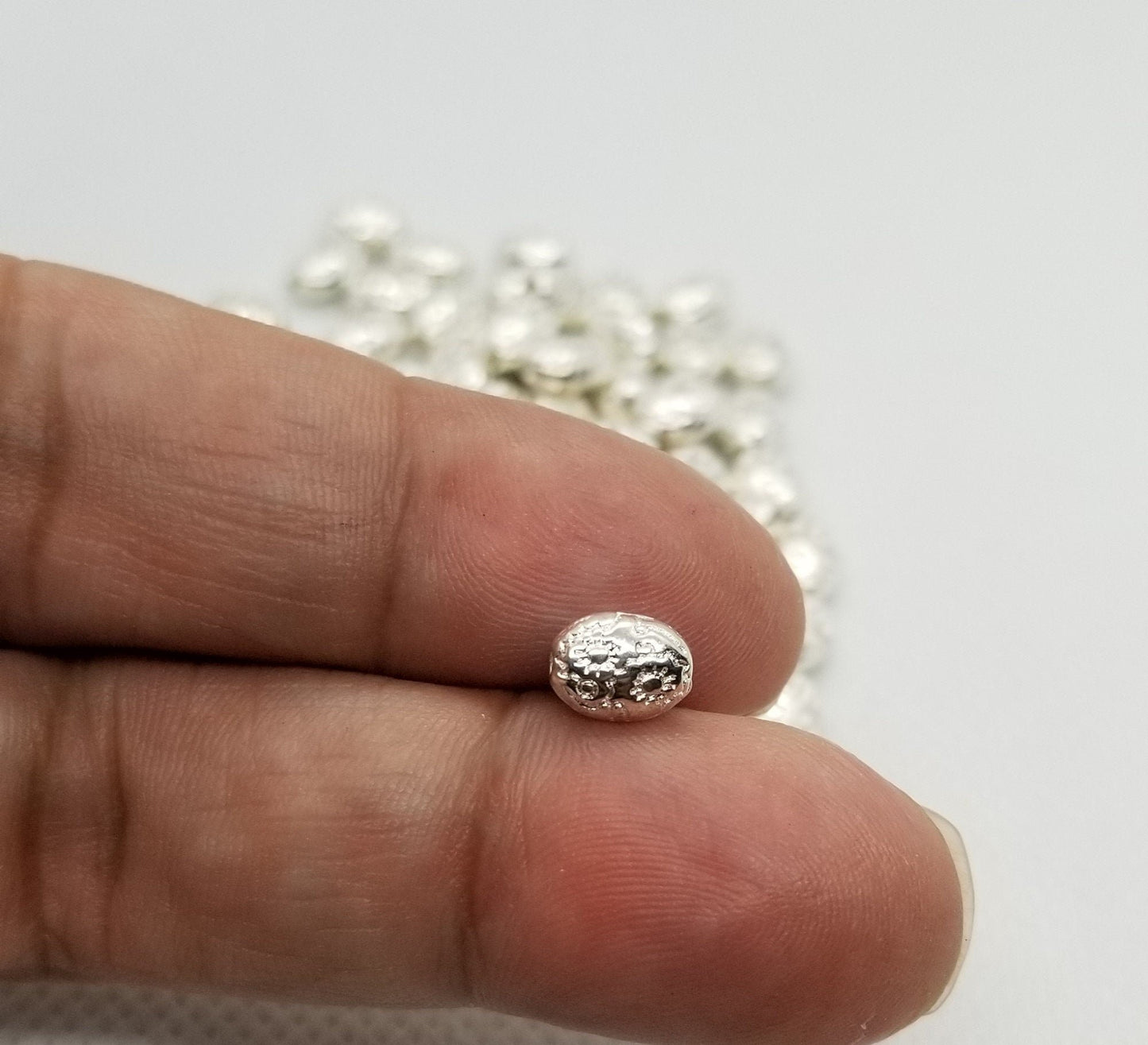10 pieces Bright Silver Oval Spacer Bead, Stamped Flowers, Tibetan Style Alloy, Lead, Cadmium Free, Silver Color Plated, 8x6x4mm, hole 1mm