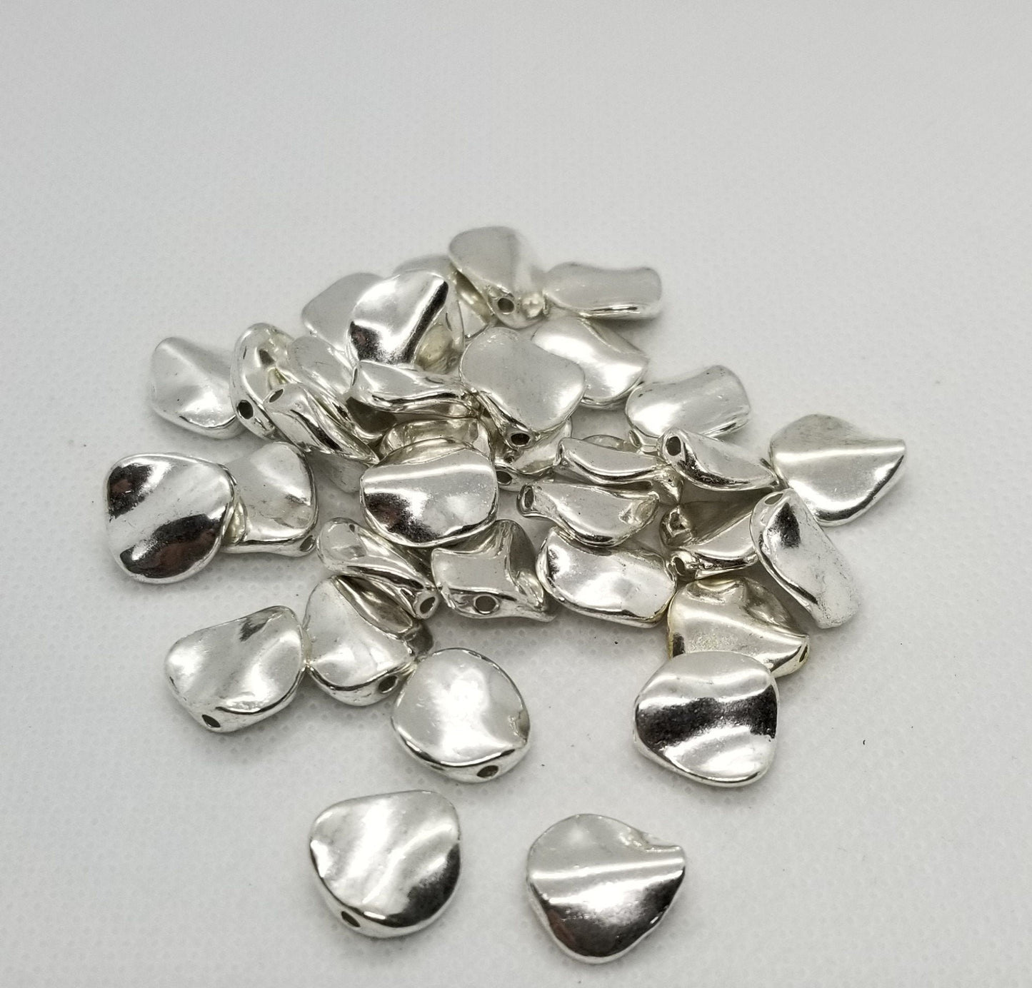 5 pieces Silver Wavy Spacer Beads, Tibetan Style Alloy, Cadmium, Lead Free, Flat Round, Wavy , 12.5x12mm, 3.5mm thick, hole 2mm