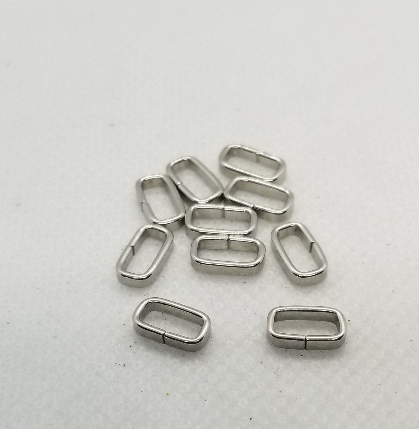 10 pieces 304 Stainless Steel Silver Rectangle Links Bails, Closed Unsoldered, Quick Link Connectors, 8.8x4.8x2mm, Inner 7x3mm