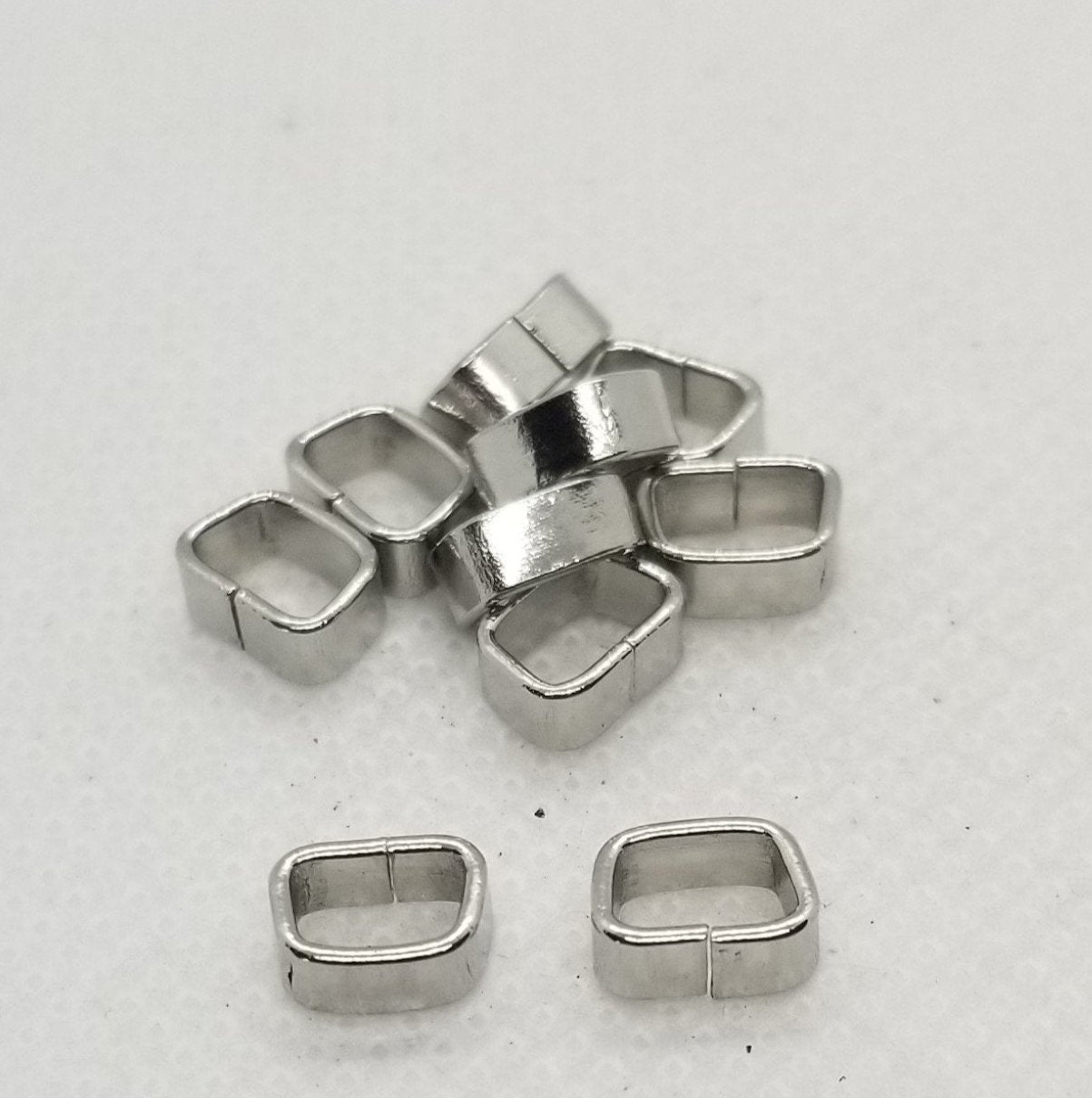 10 pcs 304 Stainless Steel Silver Quick Links, Rectangle Links, Bails, Jump Rings, Closed Unsoldered, 7x5x3mm, Inner 5.8x3.8mm