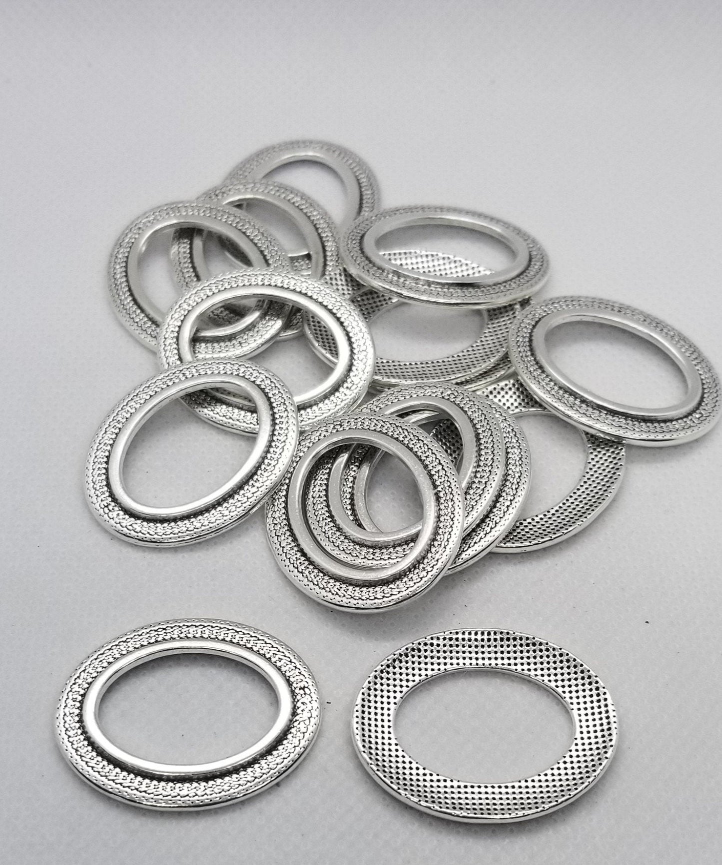 5 pieces Large Silver Oval Linking Rings, Bezel, Frame, Lead, Cadmium Free, 33x27x2.5mm, Inner Diameter 16x21mm