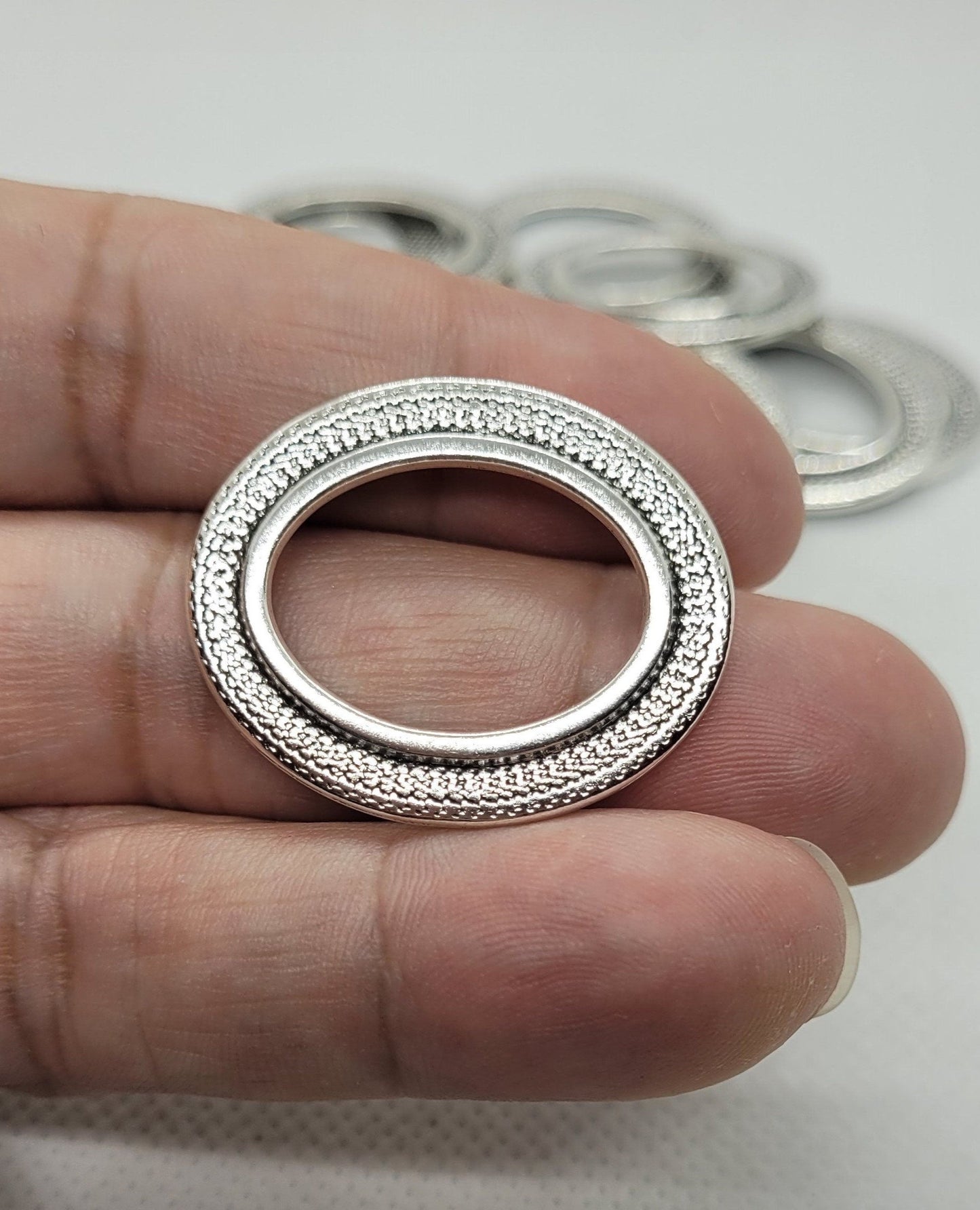 5 pieces Large Silver Oval Linking Rings, Bezel, Frame, Lead, Cadmium Free, 33x27x2.5mm, Inner Diameter 16x21mm