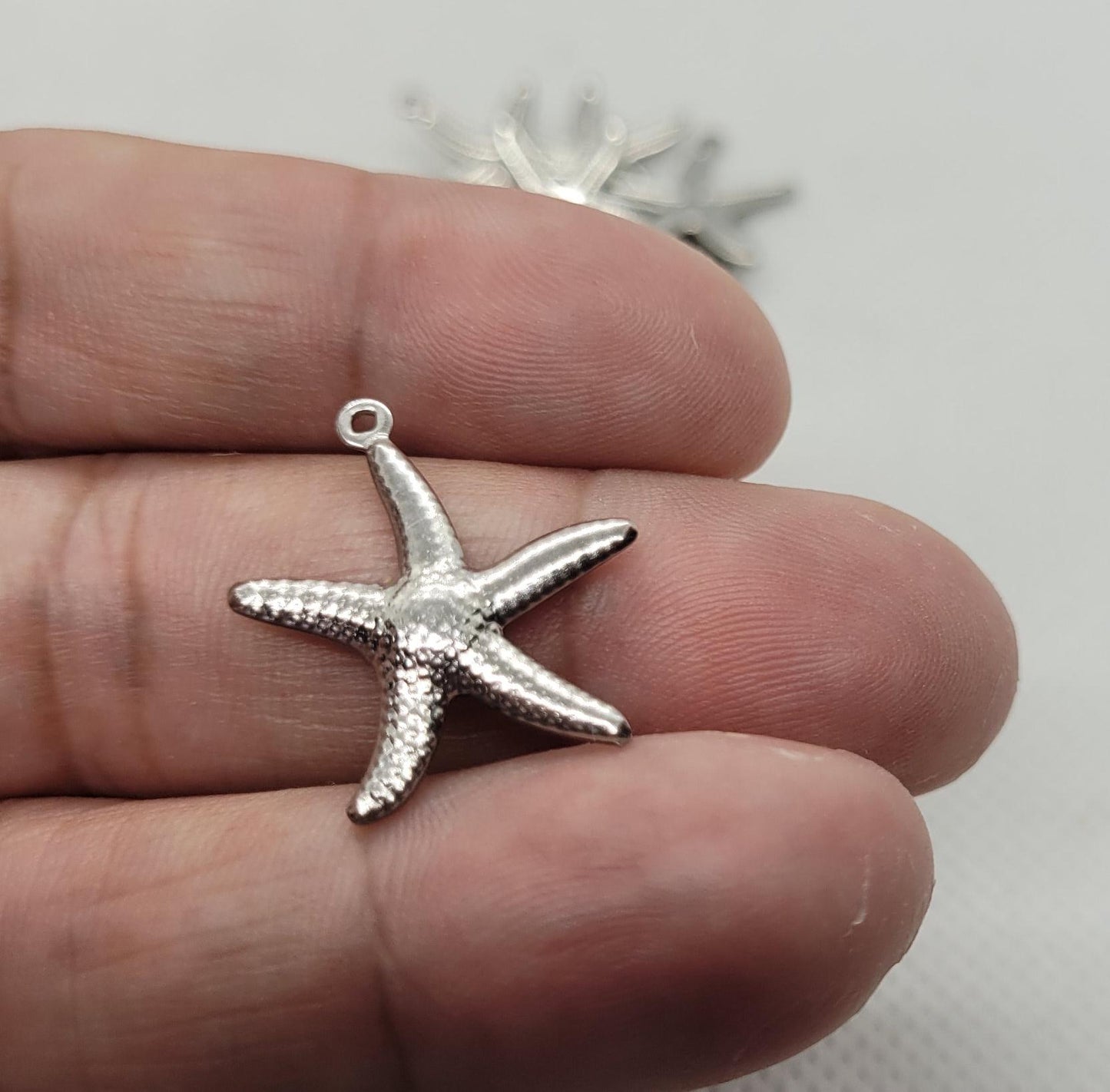Starfish Pendants, Sea Star Charms, 10 pieces, 304 Stainless Steel, Silver, 22x20.5x2mm, Hole: 1mm