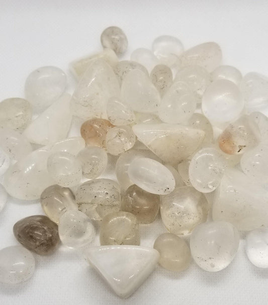 Natural Quartz Tumbled Stones, Clear Quartz with occlusions, 1 piece Quartz Crystal, Tumbled for Wire wrapping, Jewelry making, Undrilled