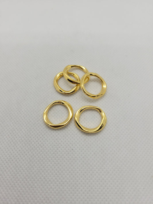 5 pcs Wavy Gold Linking Ring, Closed and Soldered, Connector, Cadmium Free & Lead Free, 19x18x2.5mm, Large Hole: 13mm