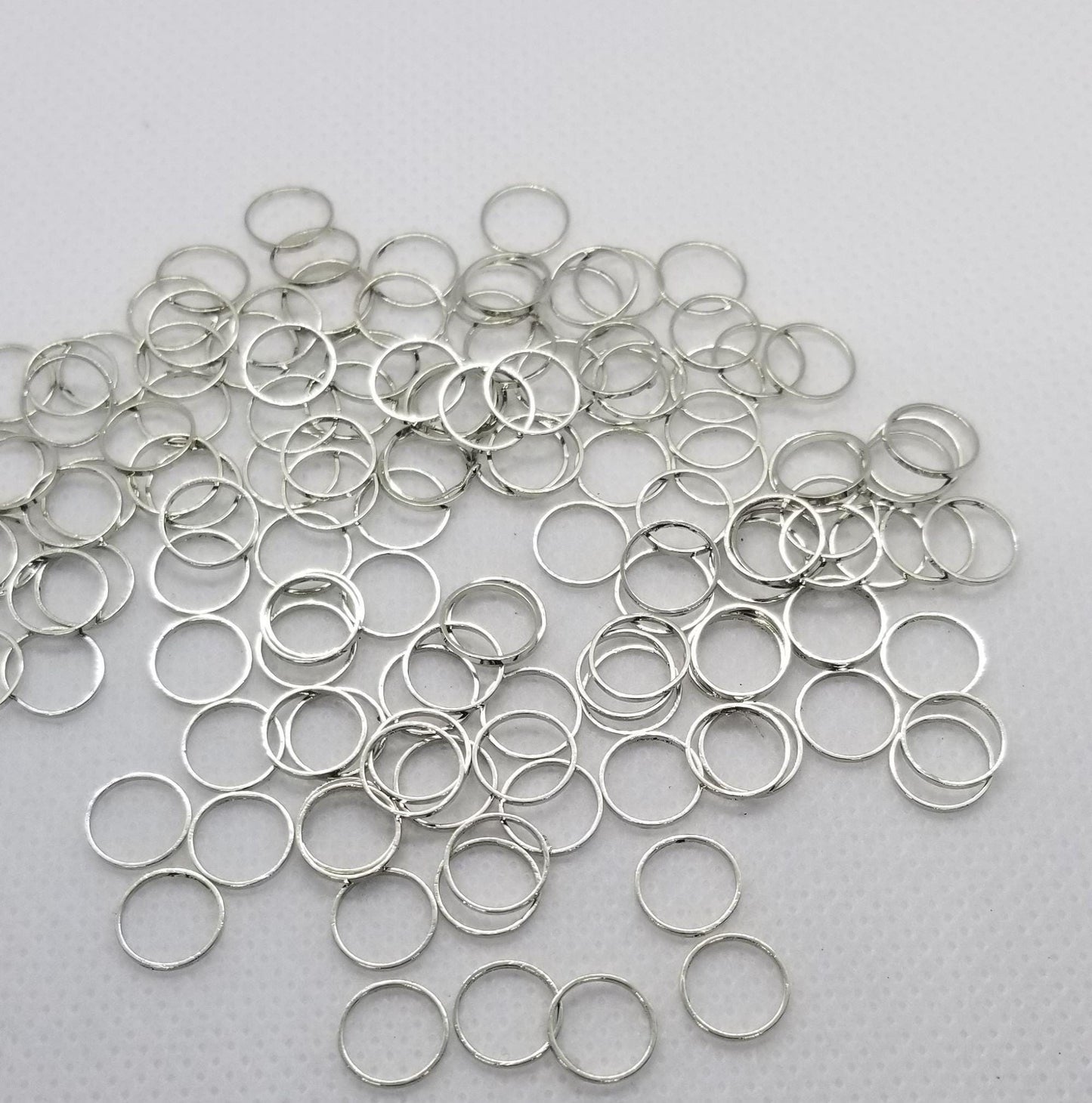 20 pcs Bright Silver Linking Ring, Closed jump ring, Platinum colour, Square edge, 8x1mm, hole 7mm, large hole