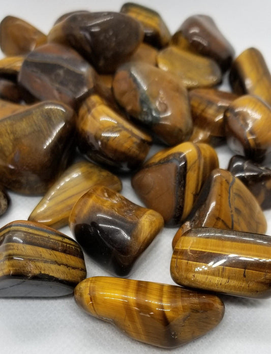 Natural Gold Tigers Eye Tumbled Stones, 1 piece, Stunning Colour Depth, Real Gemstone, Wire wrapping Pendants