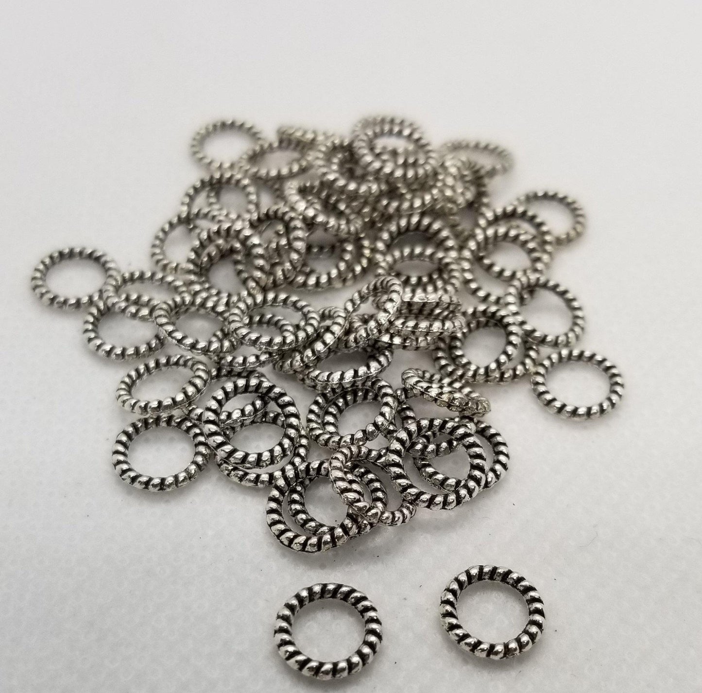 20 pieces Silver Rope Linking Rings, Tibetan Style Alloy, Closed Jump Ring, LCN free, 8x1.5mm, Large Hole 5.5mm, Hair Beard Dread Ring