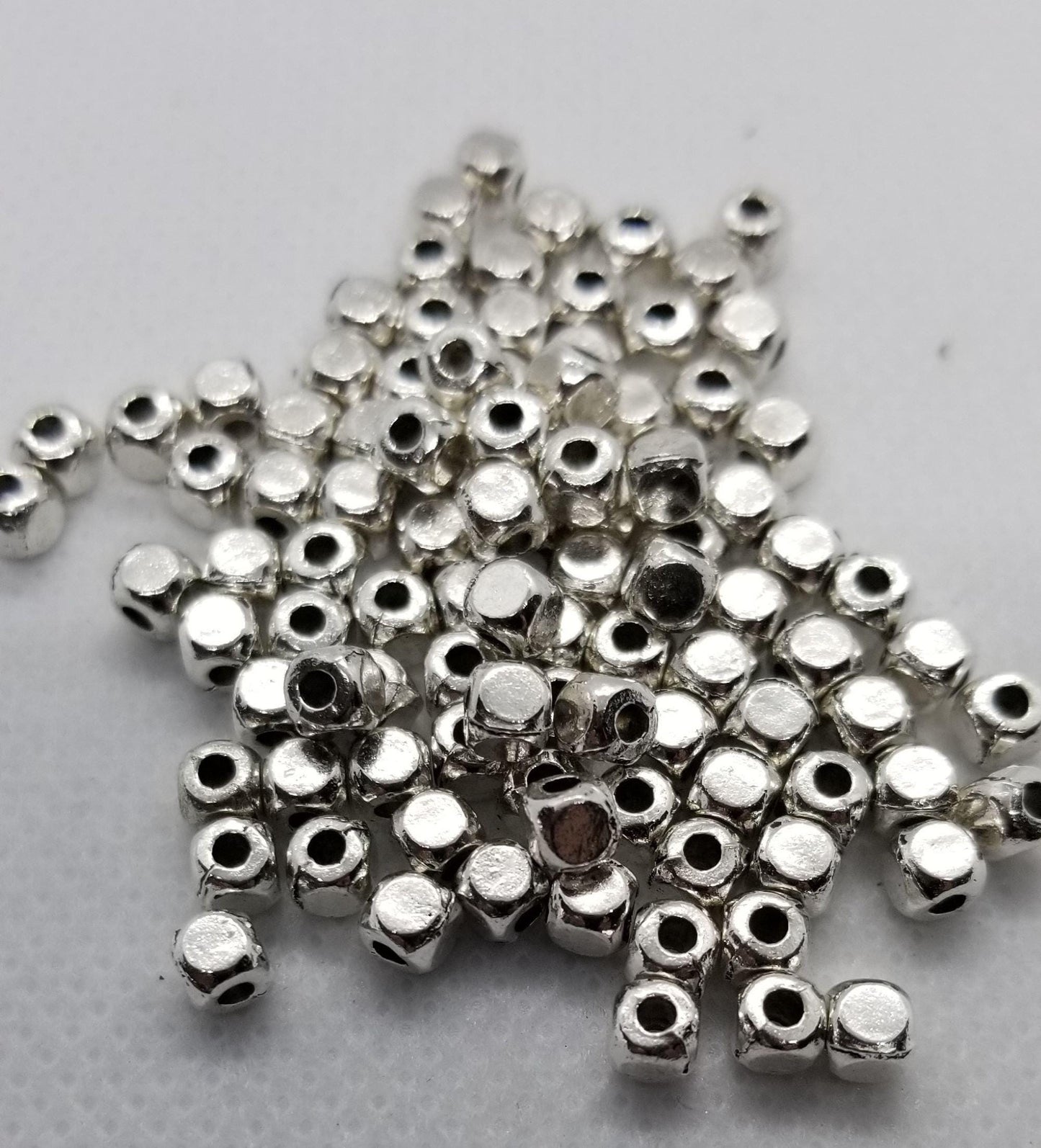 Silver Cube Spacer Beads, 25 pieces, Square, Antique Silver, 4mm x 4mm x 4mm, hole 2mm