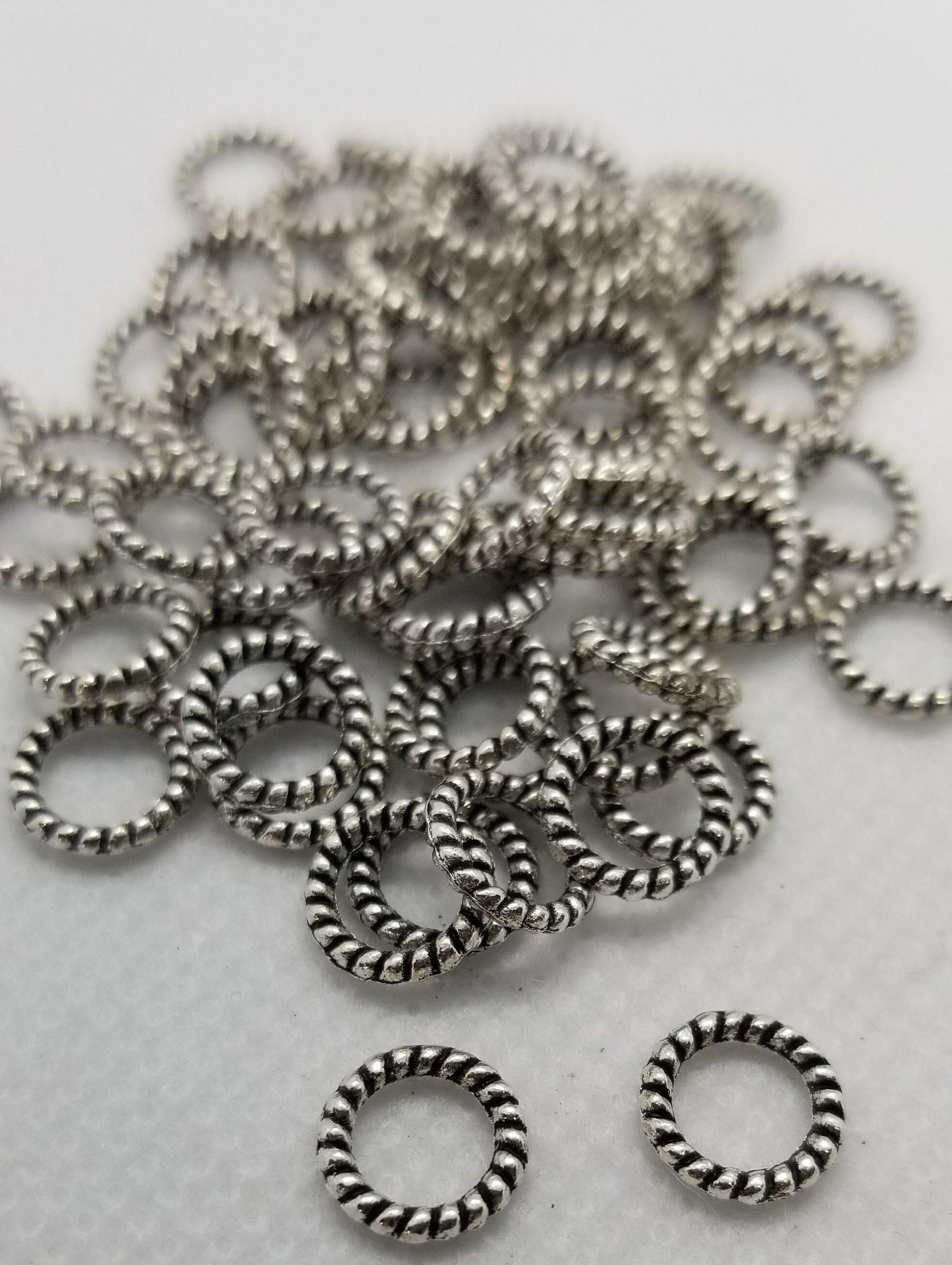 20 pieces Silver Rope Linking Rings, Tibetan Style Alloy, Closed Jump Ring, LCN free, 8x1.5mm, Large Hole 5.5mm, Hair Beard Dread Ring