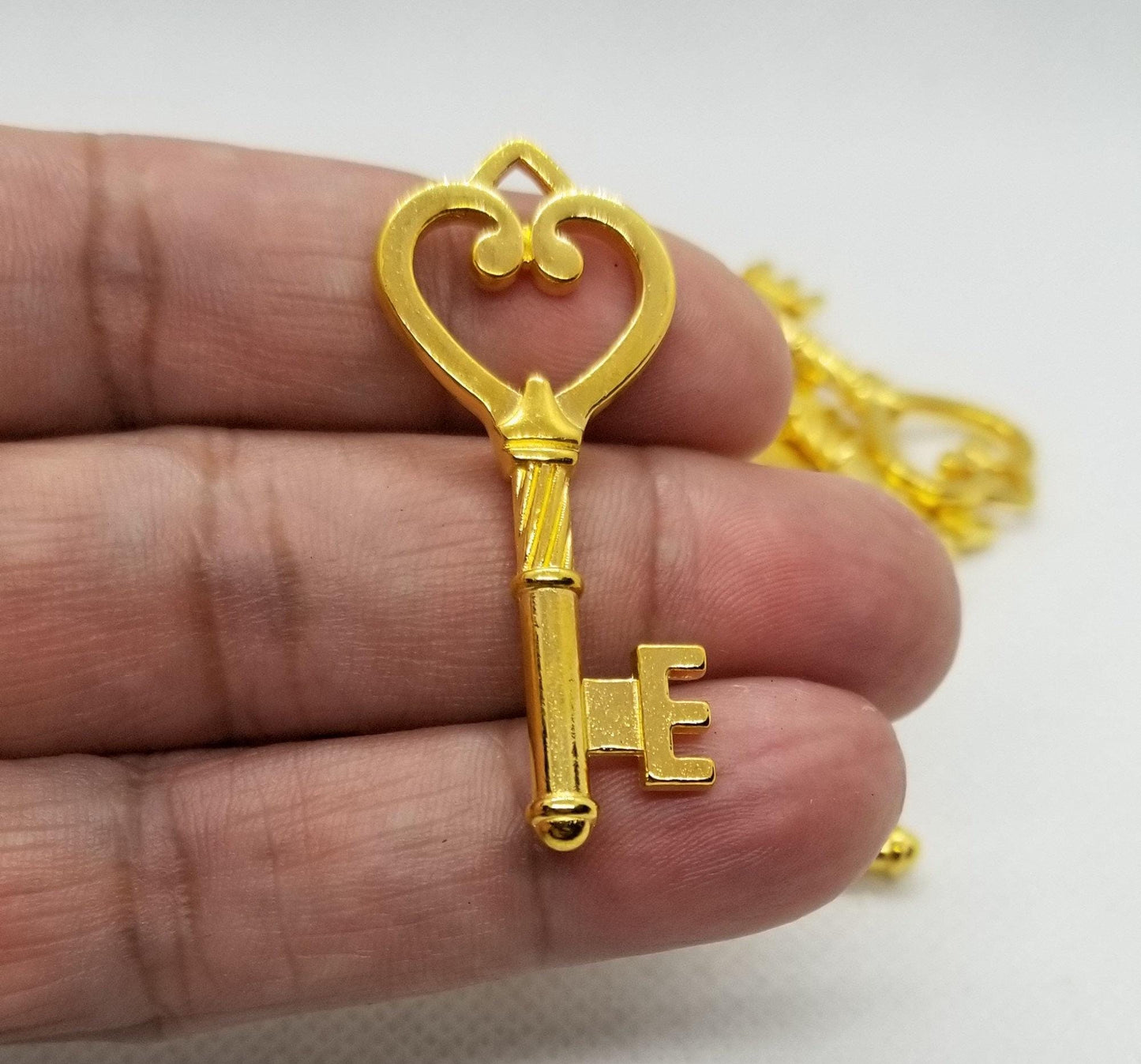 5 pcs Golden Skeleton Key, Tibetan Style, Cadmium, Nickel, Lead Free, 46.5x18x4mm, hole 3mm