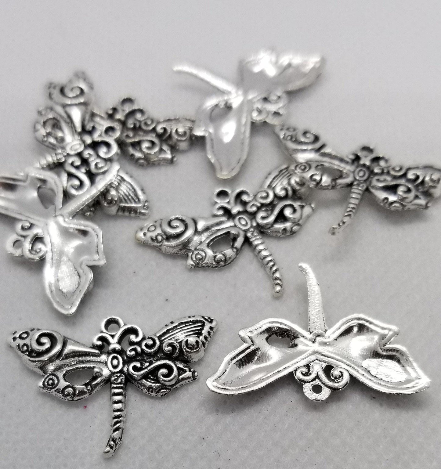 5 pieces Large Silver Dragonfly Pendants, Tibetan Style Alloy, Cadmium and Lead Free, Antique Silver, 20.5x28.5x3.5mm, Hole: 1.5mm